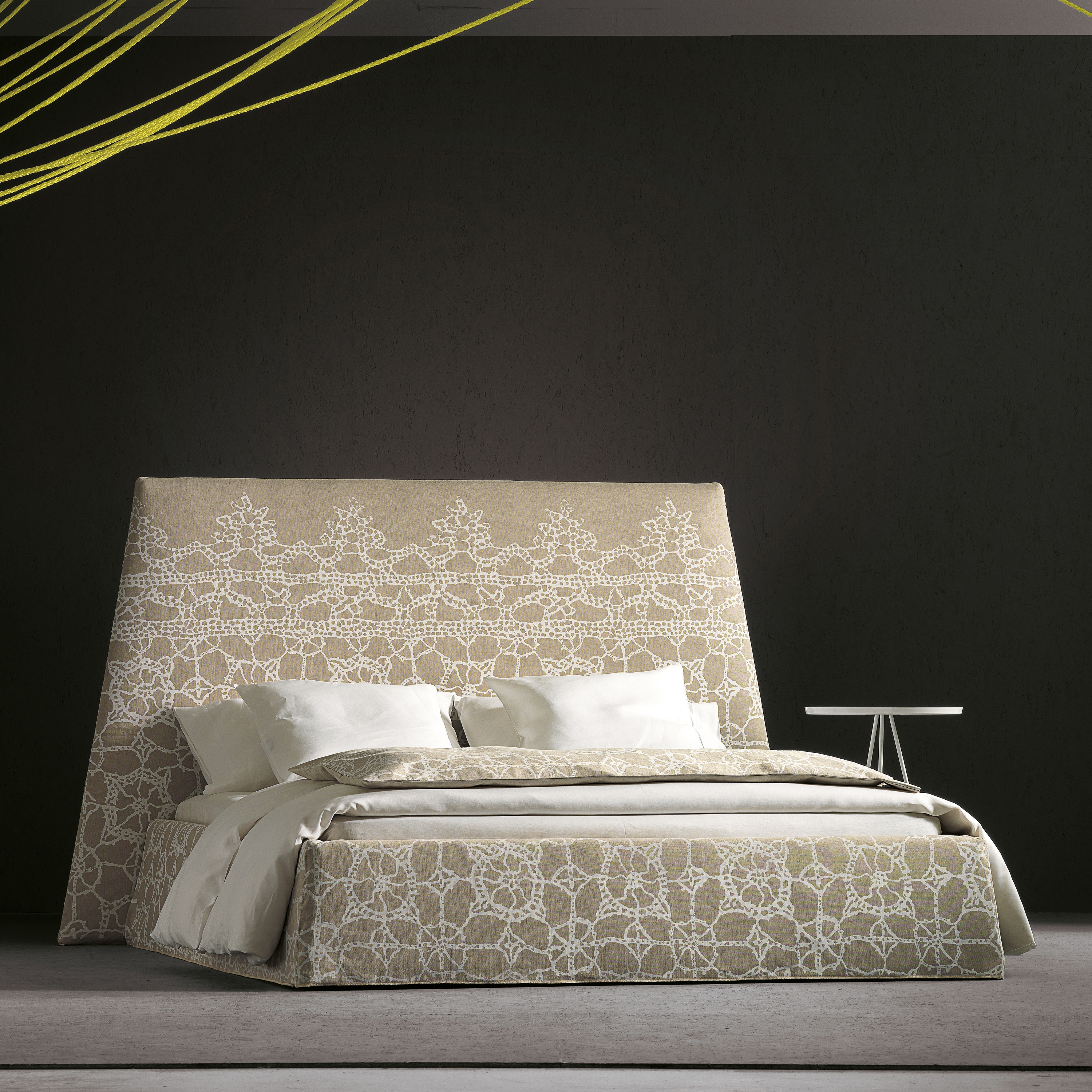 Produkt Lace des Herstellers Ivanoredaelli anzeigen