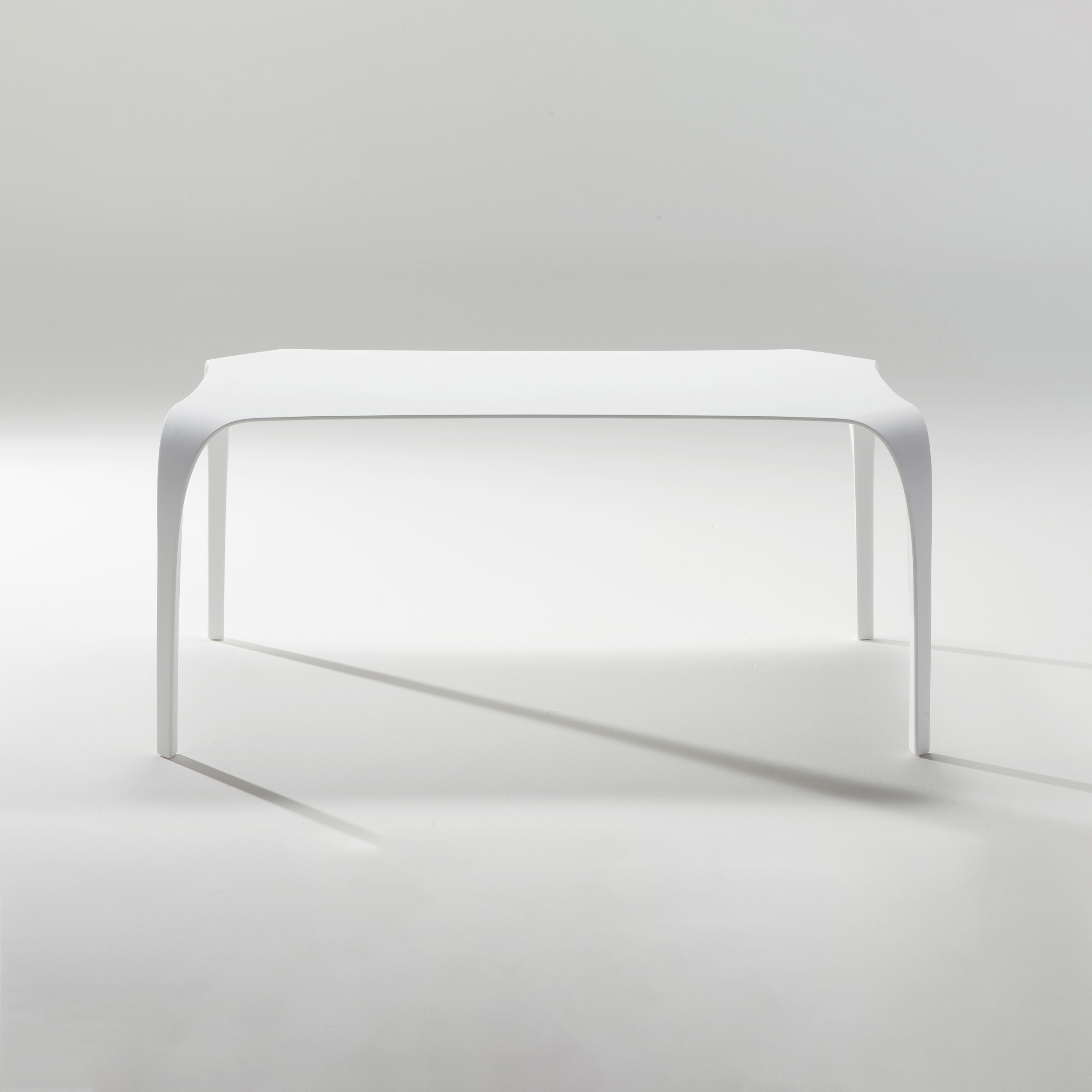 Display product Unico Tecnoril® Table from manufacturer Riflessi