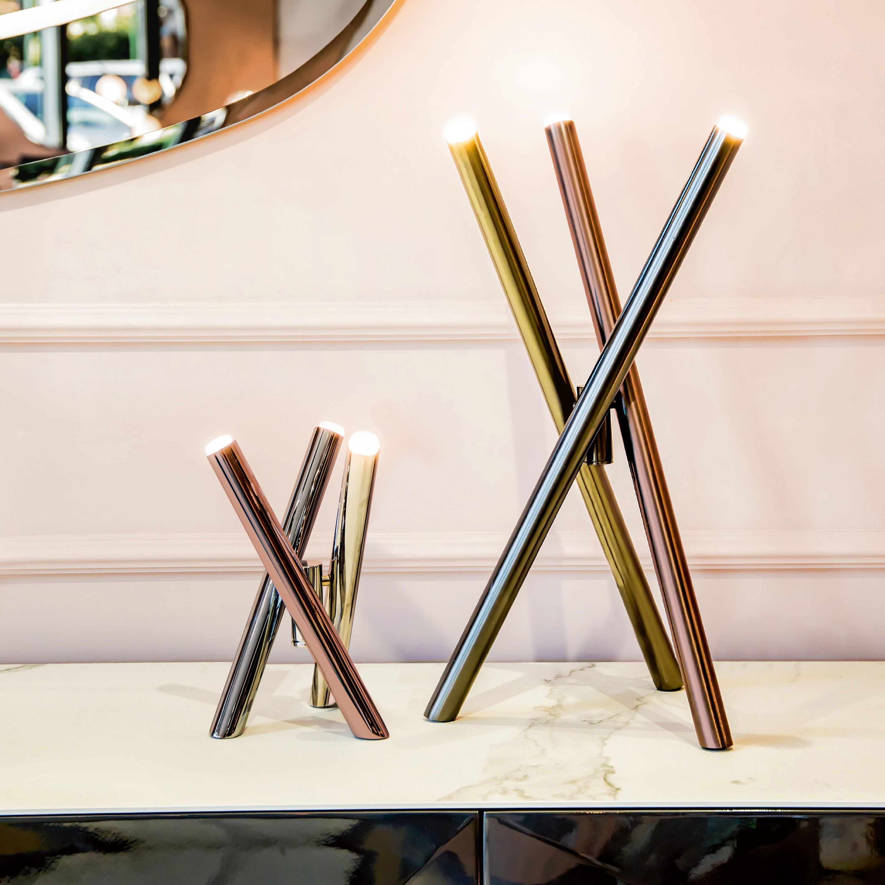 Afficher le produit Shangai T Lamp du fabricant Riflessi