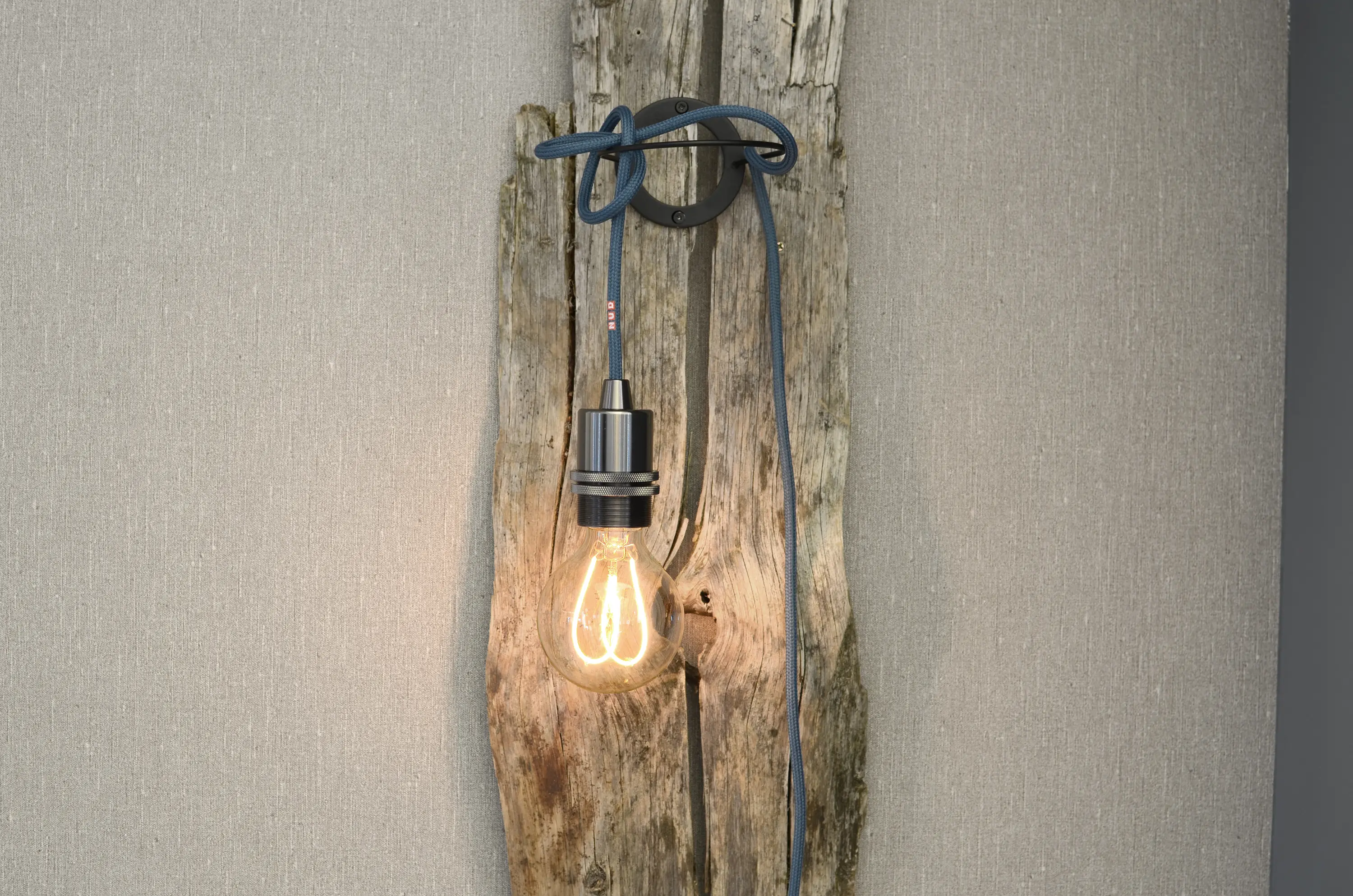 NUD Collection - LED W
