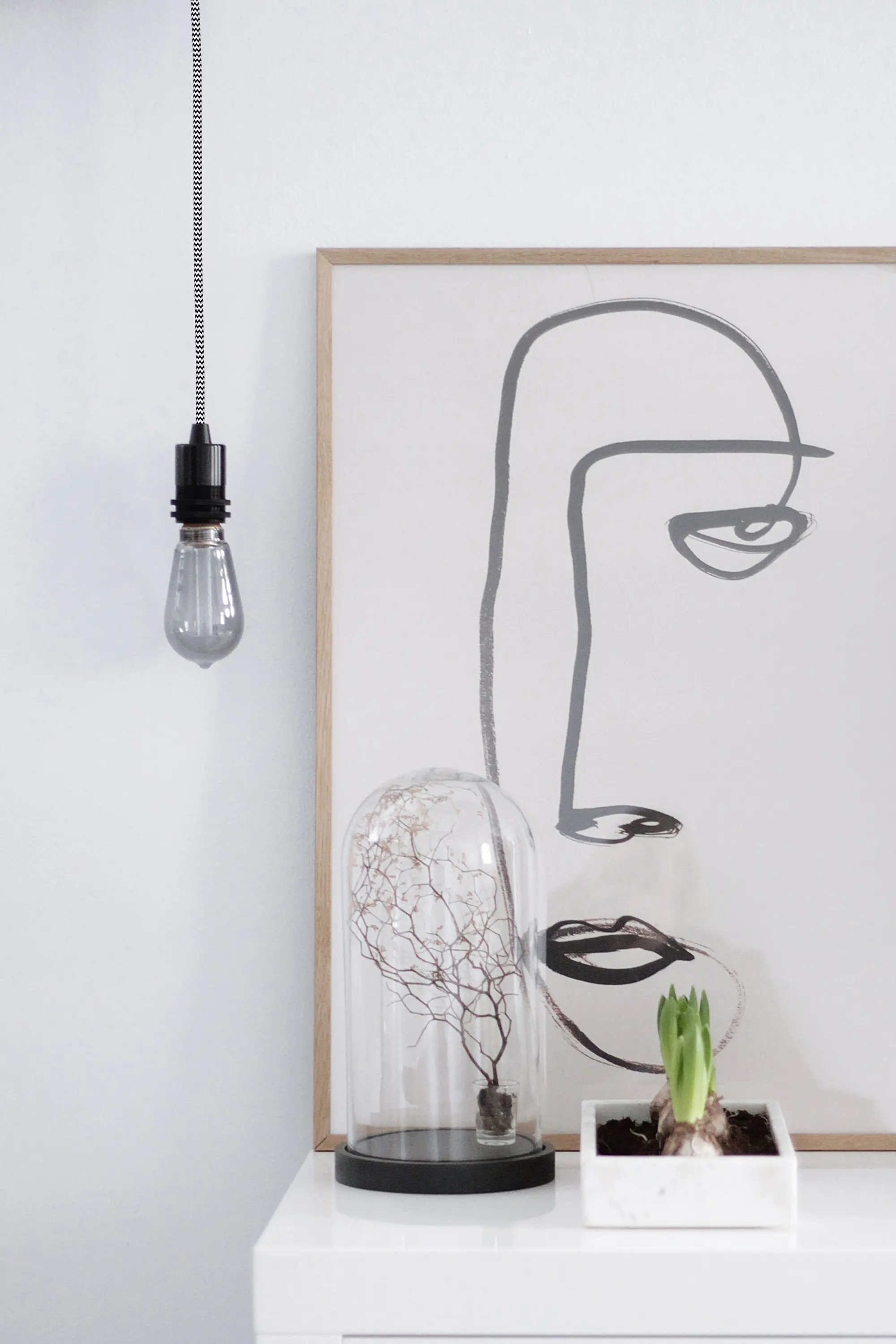 NUD Collection - LED Circus Black