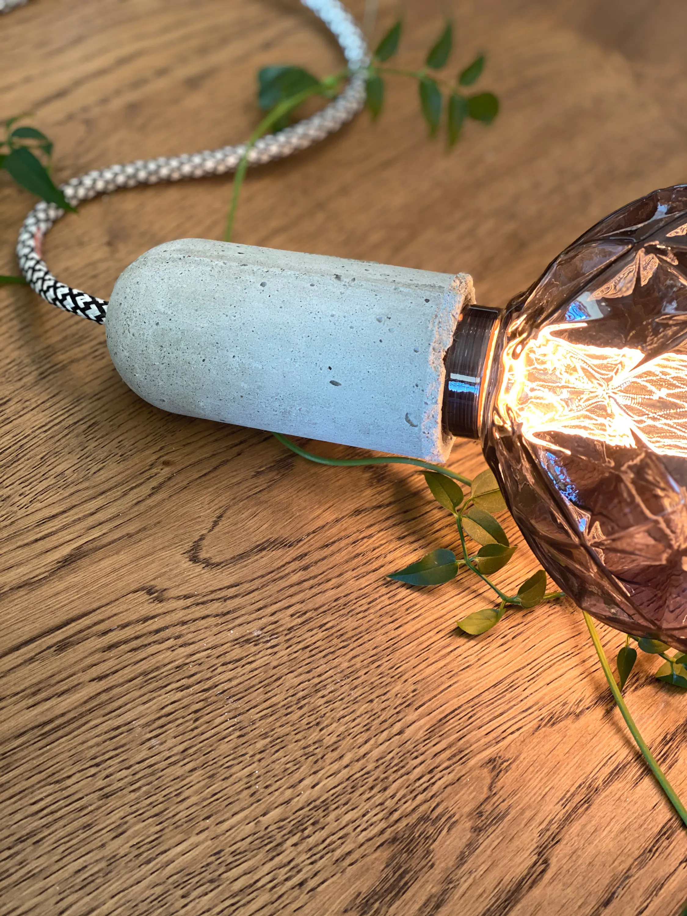 NUD Collection - LED Romb Gold
