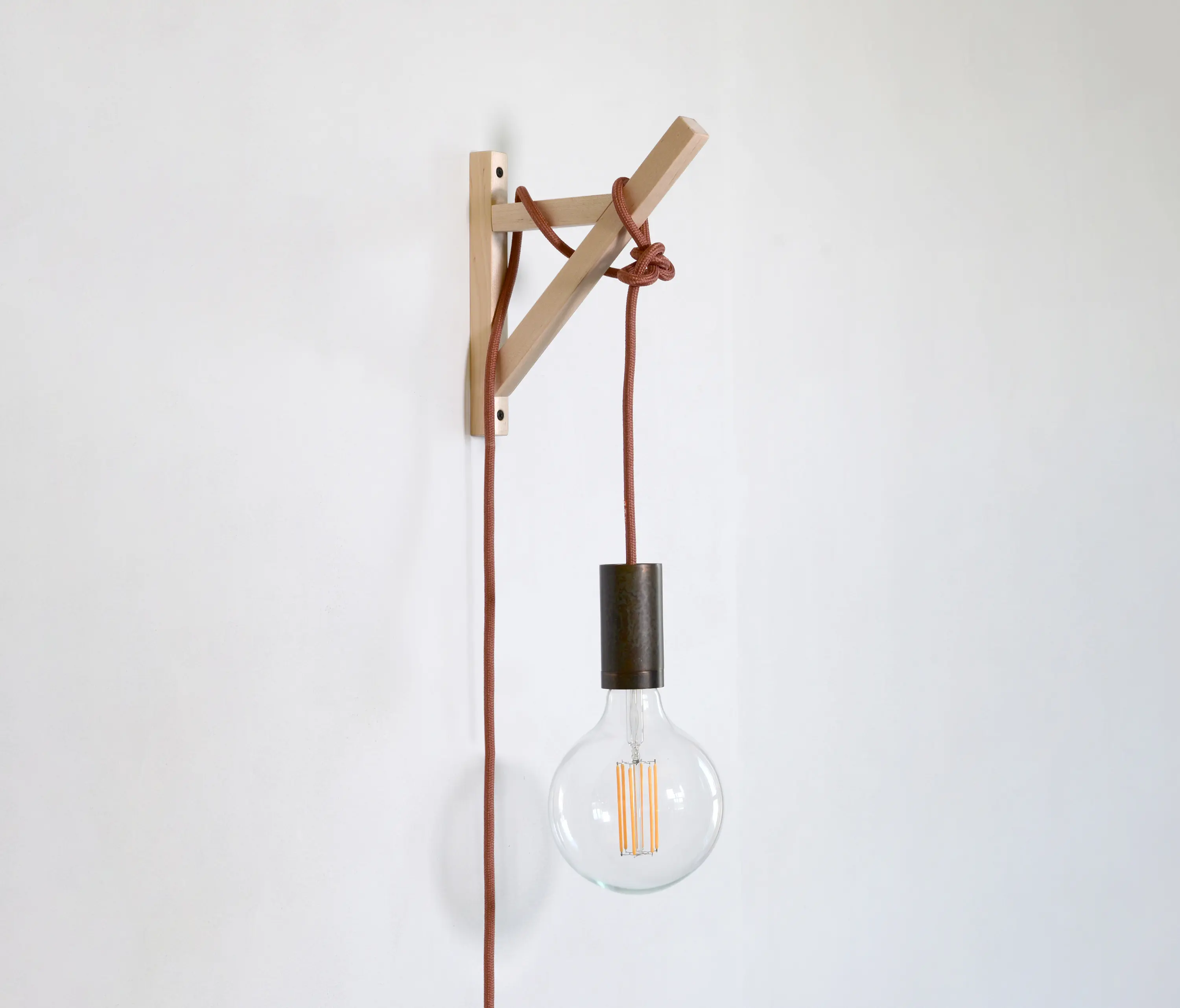 NUD Collection - Bracket Natural