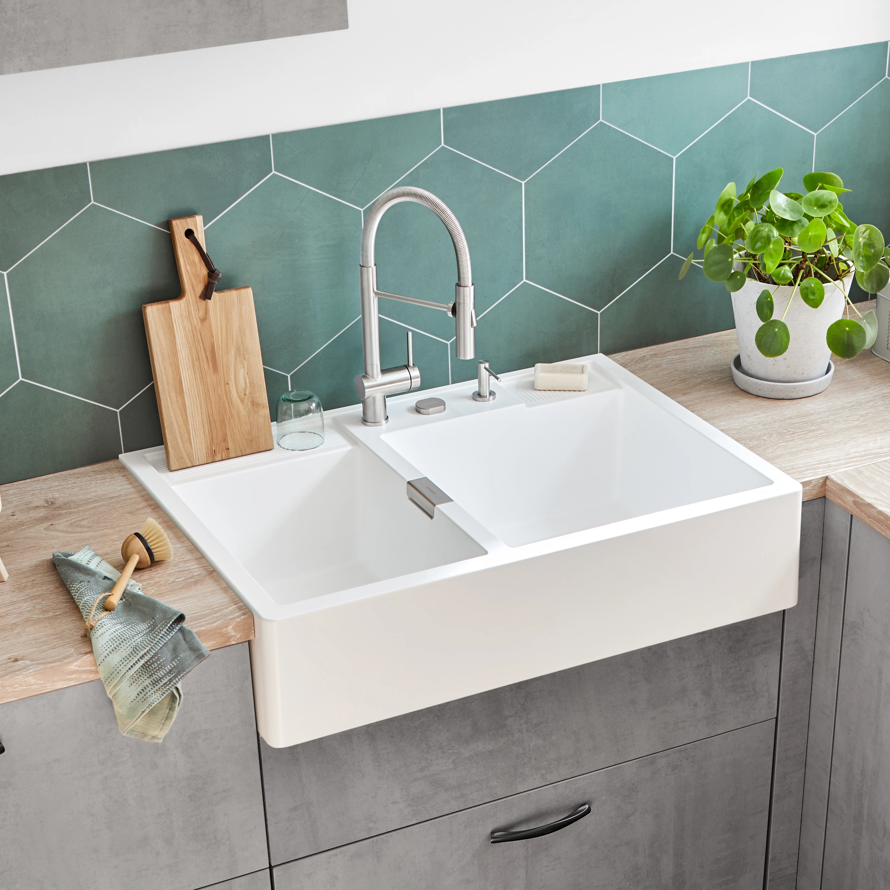 KITCHEN SINKS - FARMHOUSE SINKS