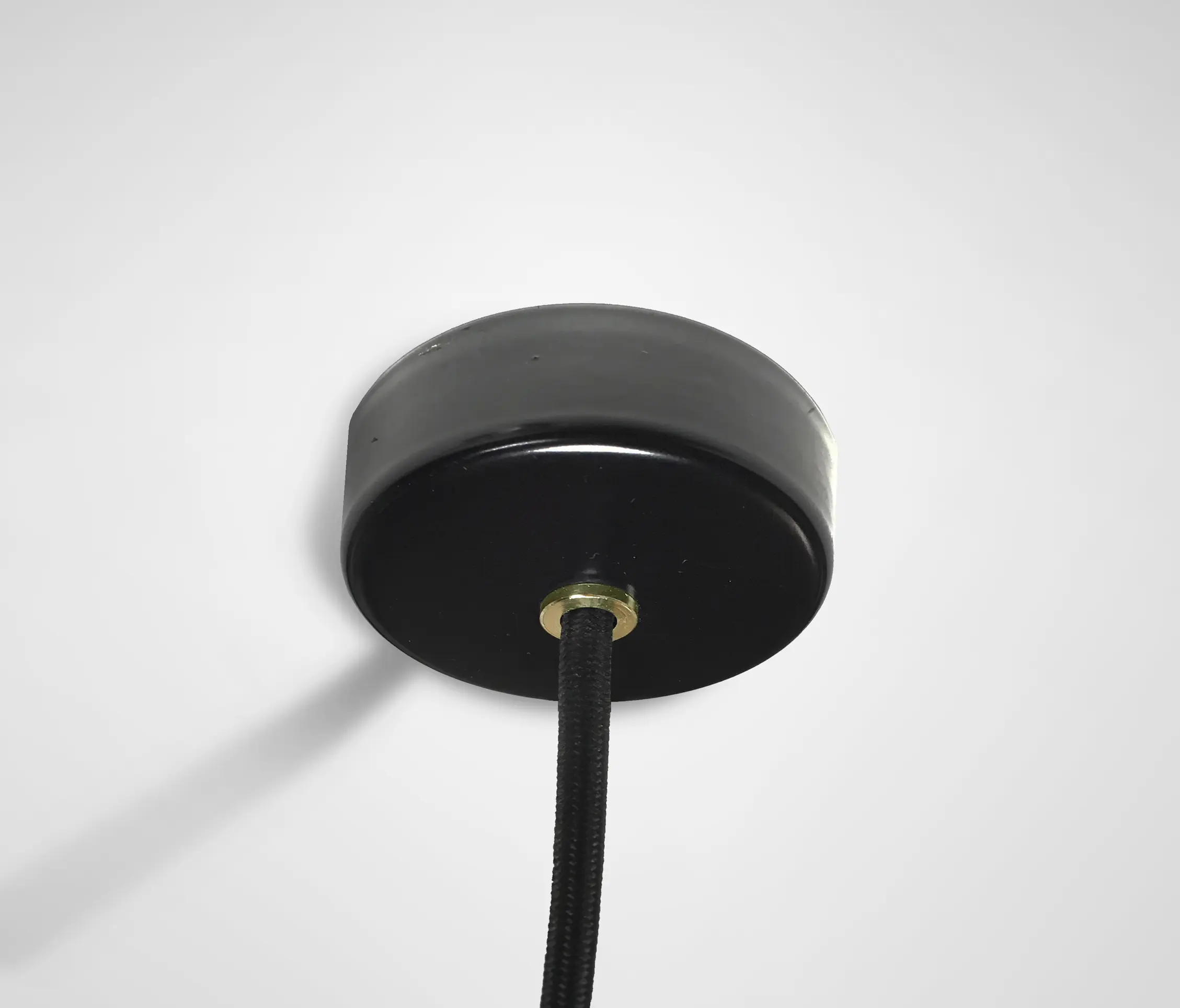 Plato Design - Basic Twelve Solo Pendant