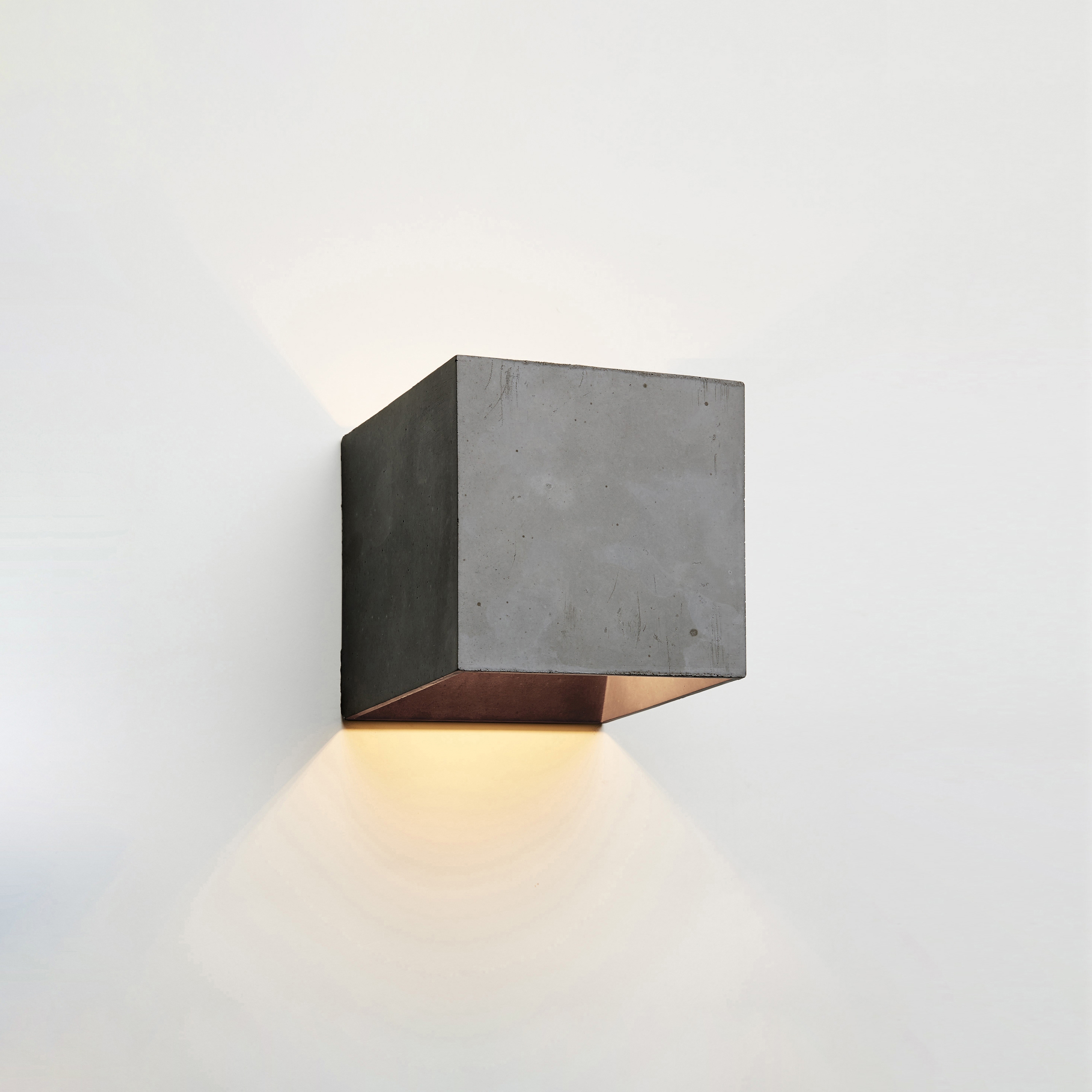 Display product Cromia Wall from manufacturer Plato Design