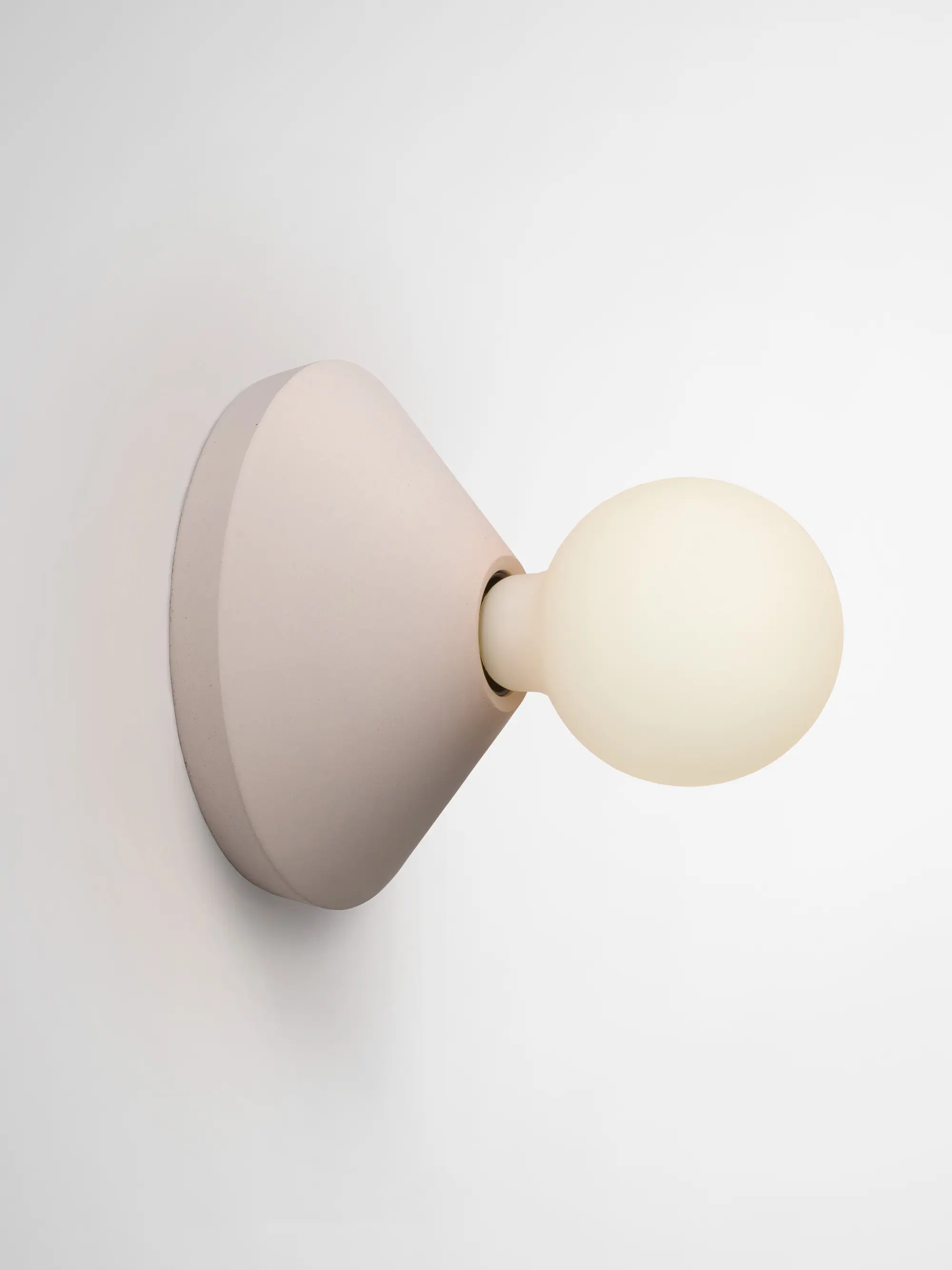 Plato Design - Ada wall and ceiling