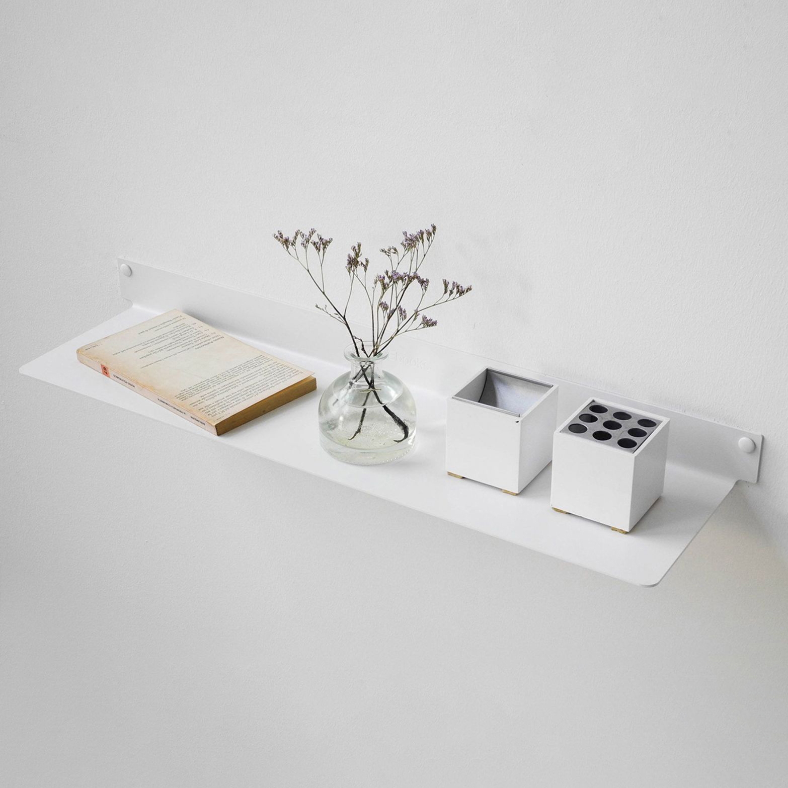 Produkt Designer-Wandboard TEEline 60 cm Stahl in weiß des Herstellers Teebooks anzeigen