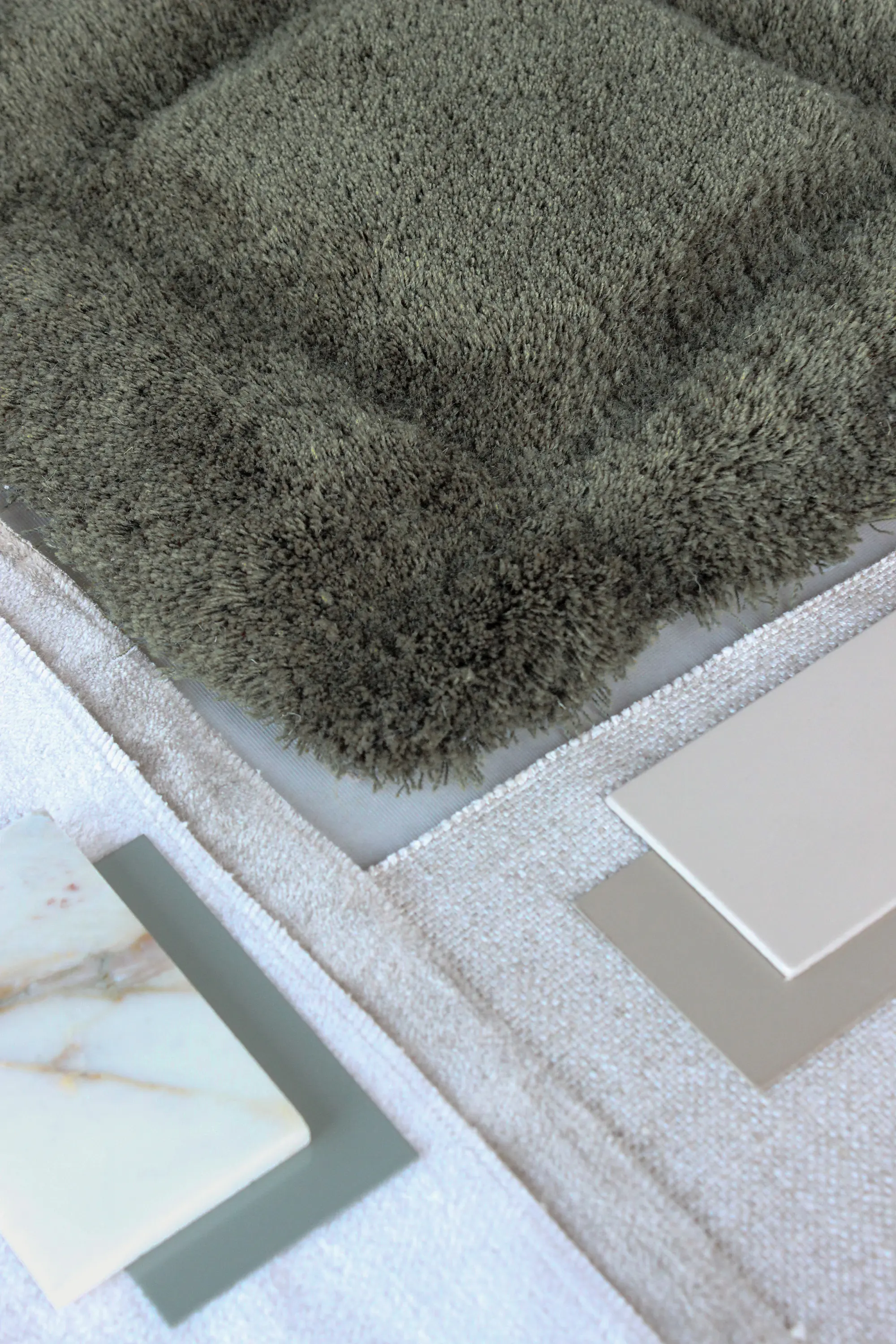 Frankly Amsterdam - Corner Stone color 4501