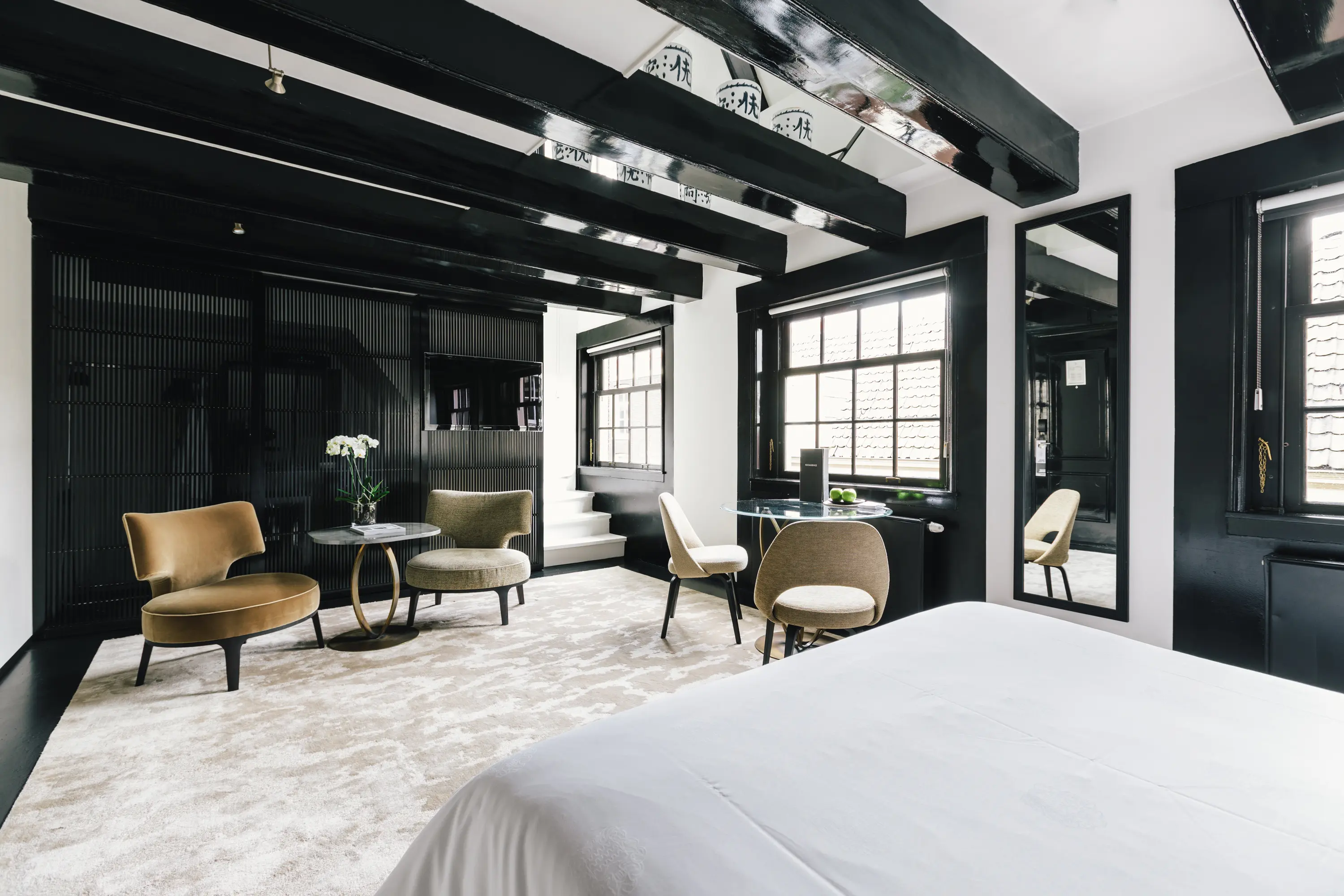 Frankly Amsterdam - Project At Random | Hotel The Dylan with At Random by Studio Linse