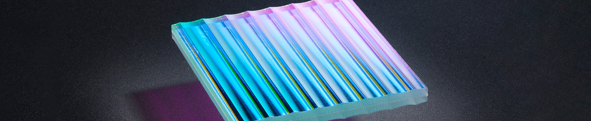 Scopri il mondo del produttore S-Plasticon