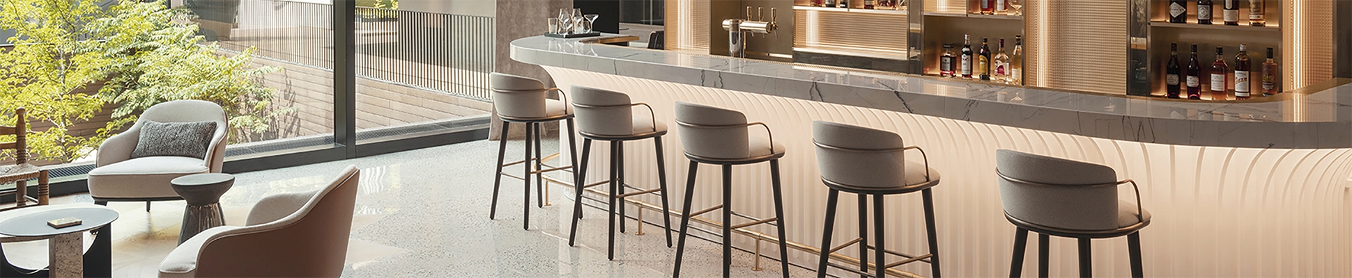 Discover the world of manufacturer PARLA