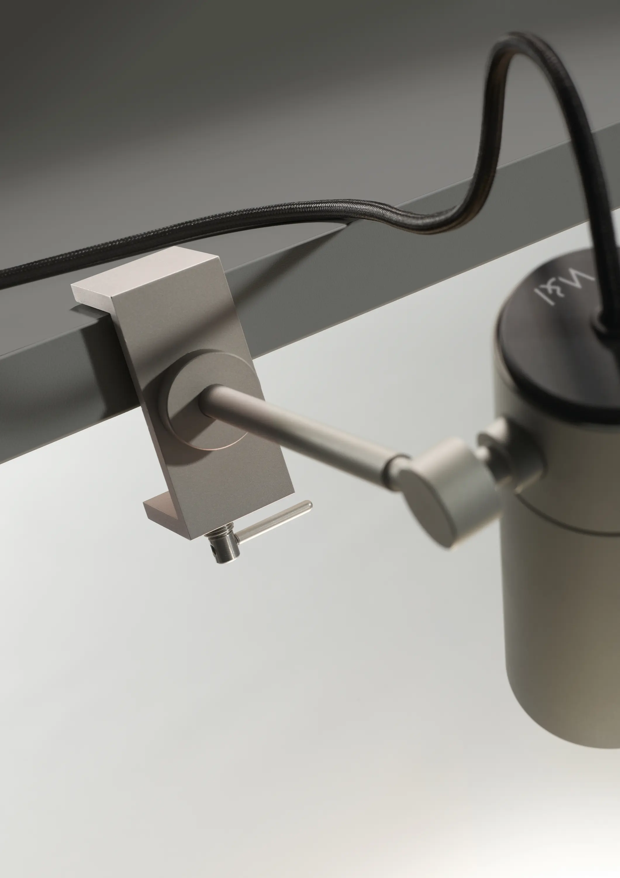 Insolit - Focus Line Clamp