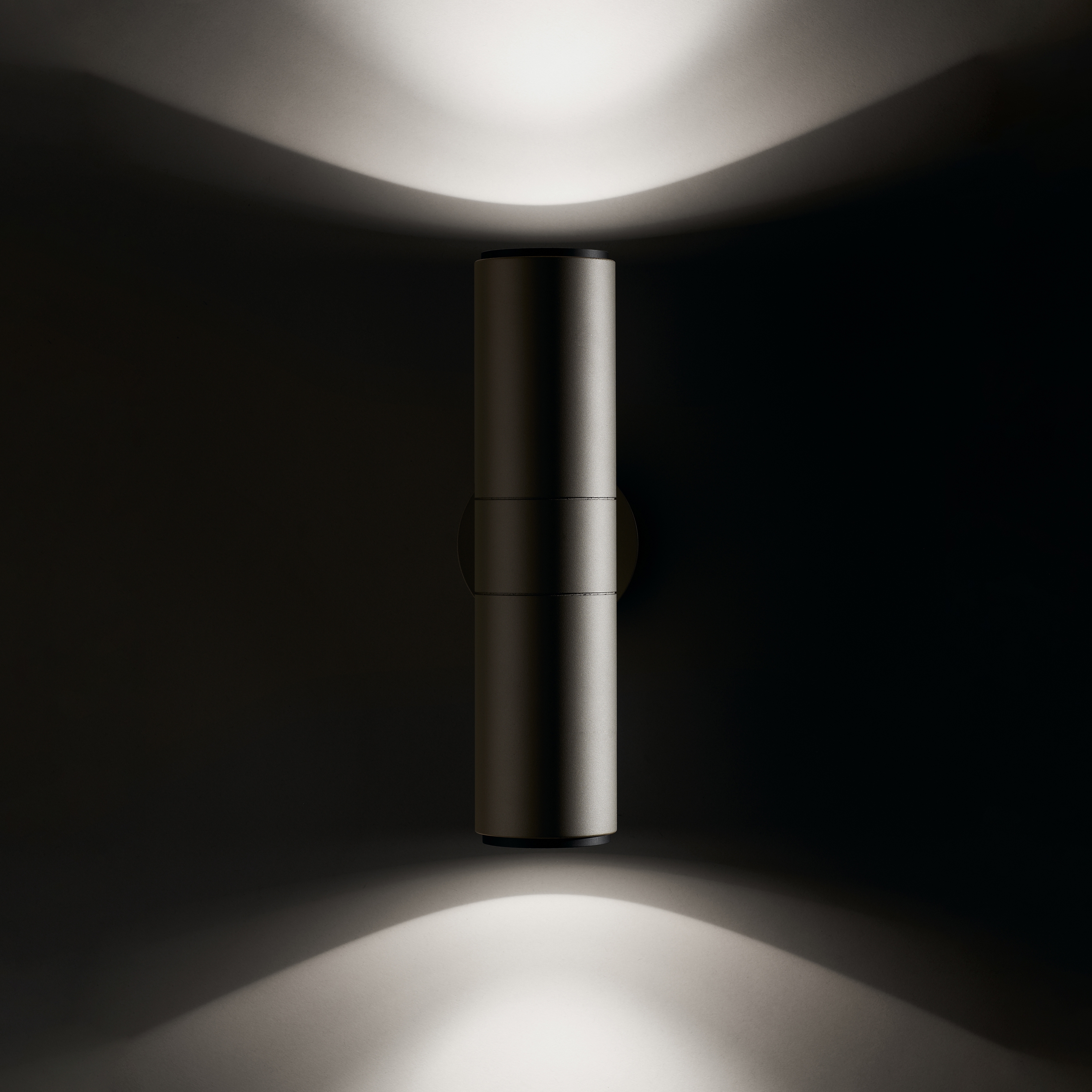 Mostra il prodotto Focus Line Wall Double del produttore Insolit