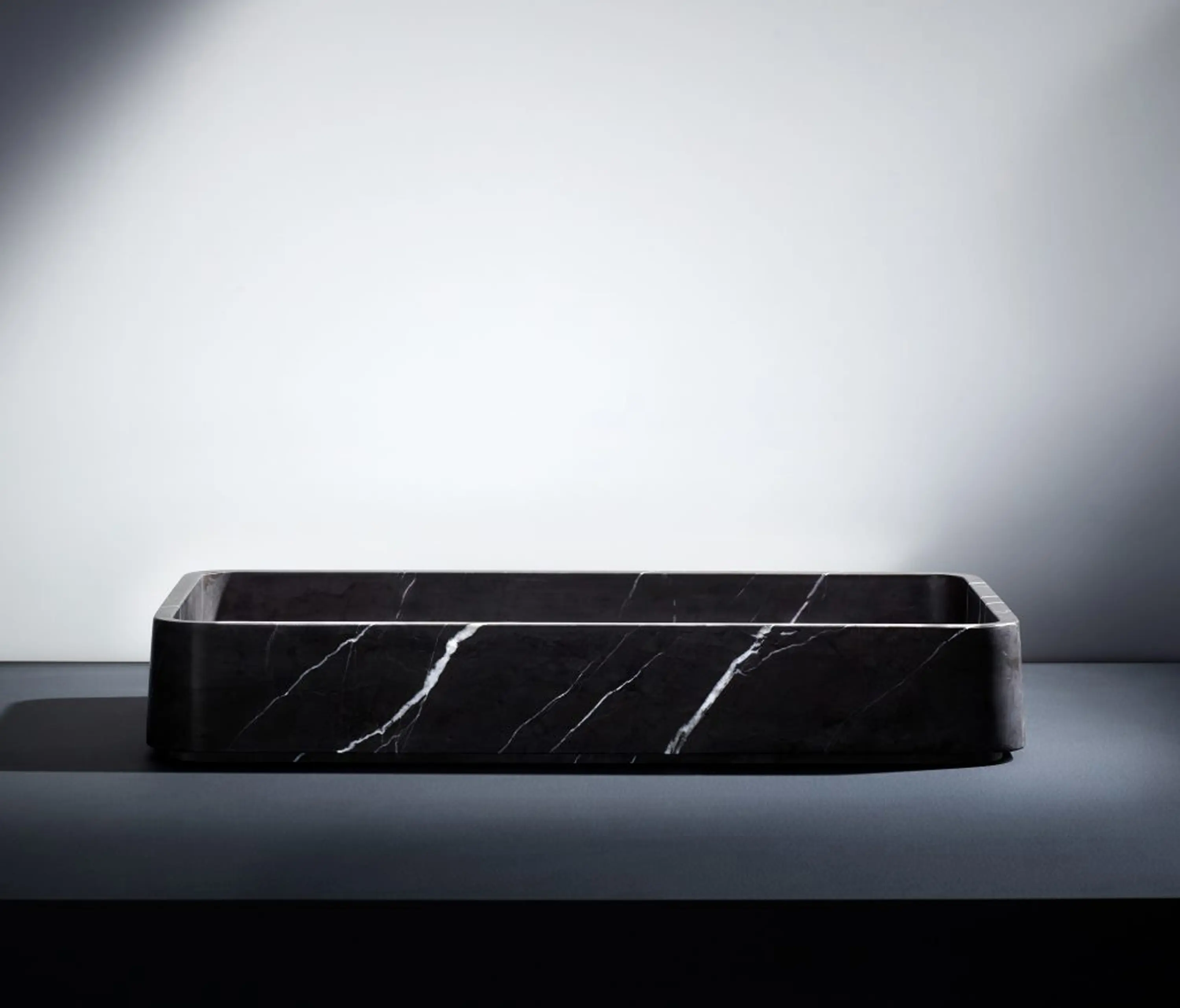 gallery-slide-0