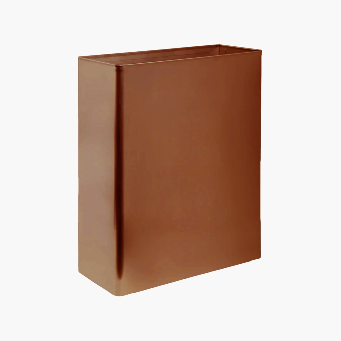 Mostra il prodotto Radius | PVD Bronze TSL.279 Wall Mounted Waste Receptacle / Large del produttore The Splash Lab