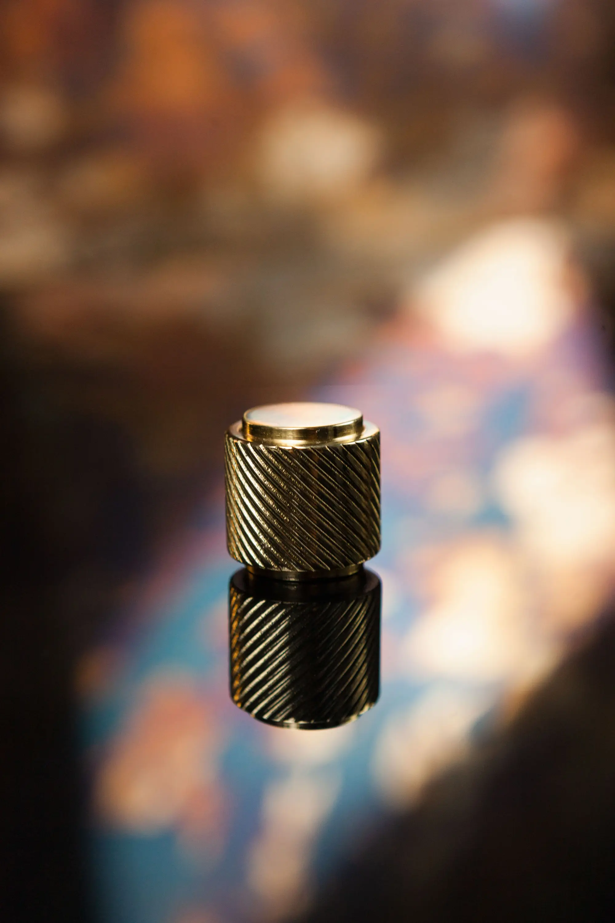 Craftvoll - Furniture Handle WCM4 | The Knob Brass bronzed