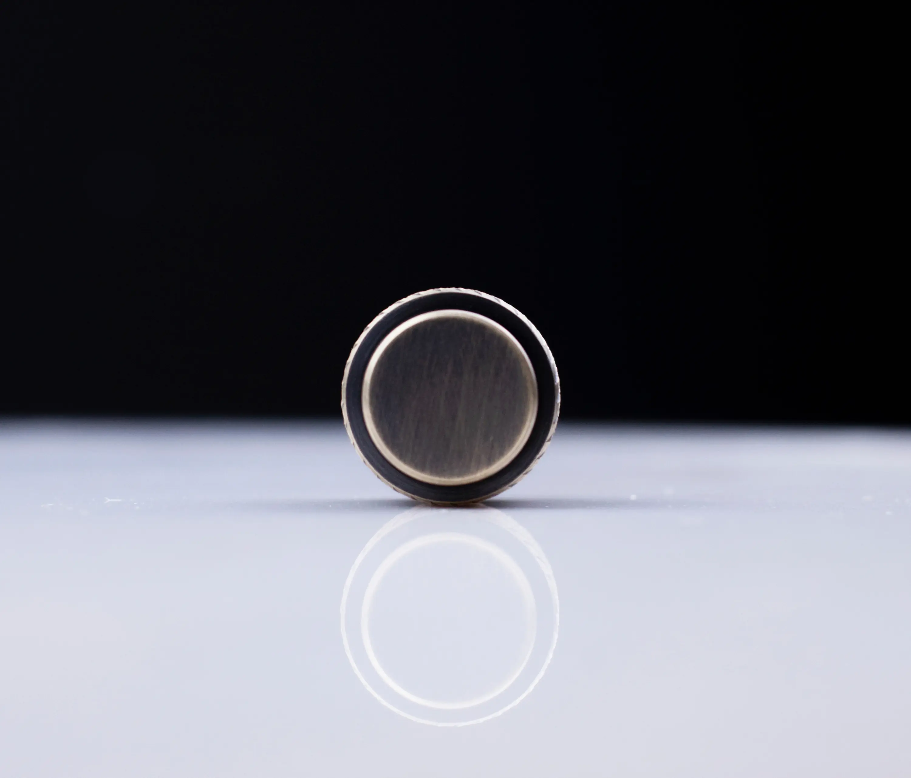 Craftvoll - Furniture Handle WCM4 | The Knob Brass bronzed