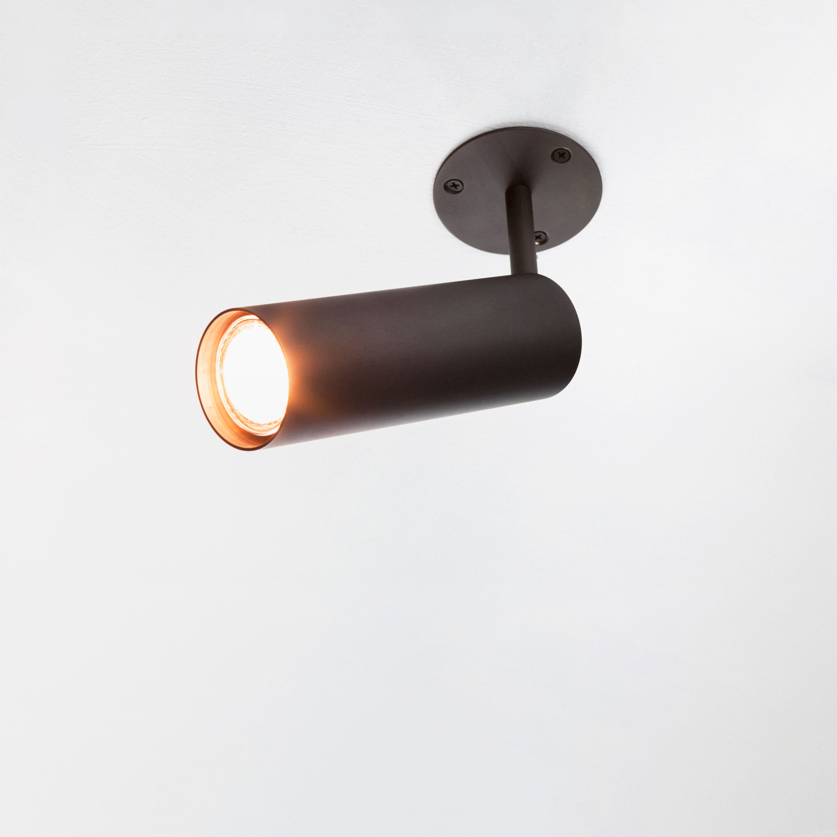 Deckenspot WCM7 | Der Spot Messing dark
