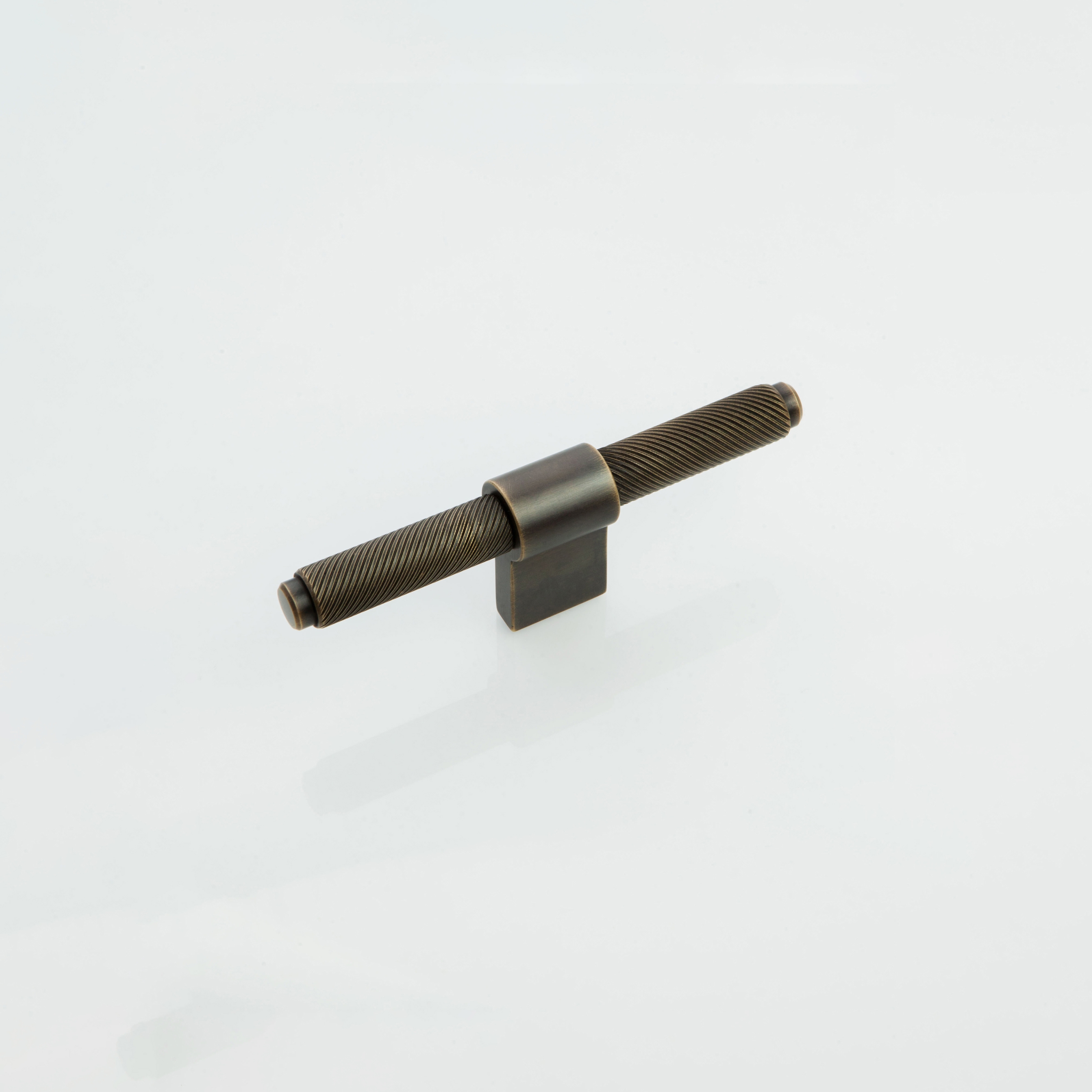 Furniture Handle WCM1 | The T Brass bronzed