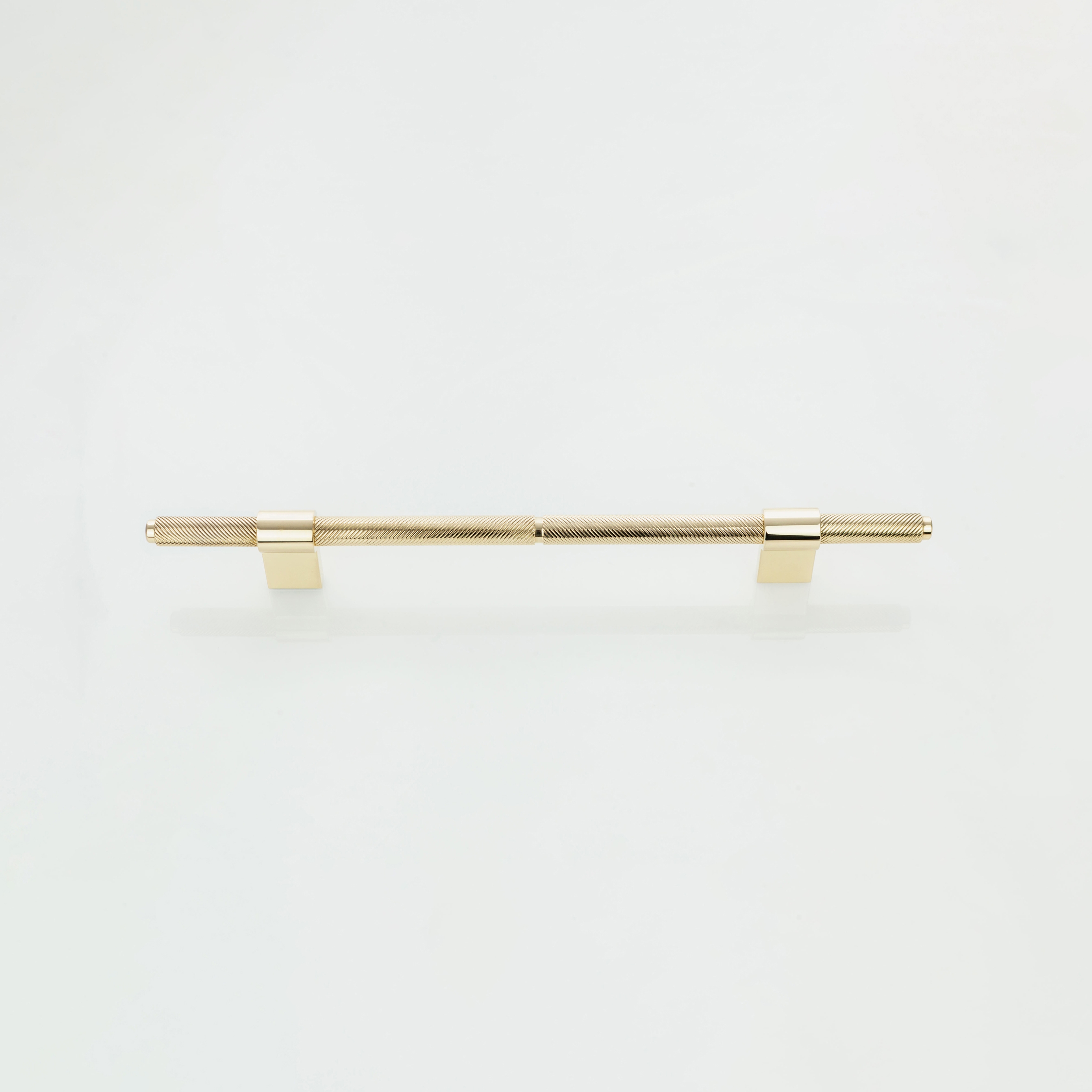 Furniture Handle WCM3 | The H Brass polished