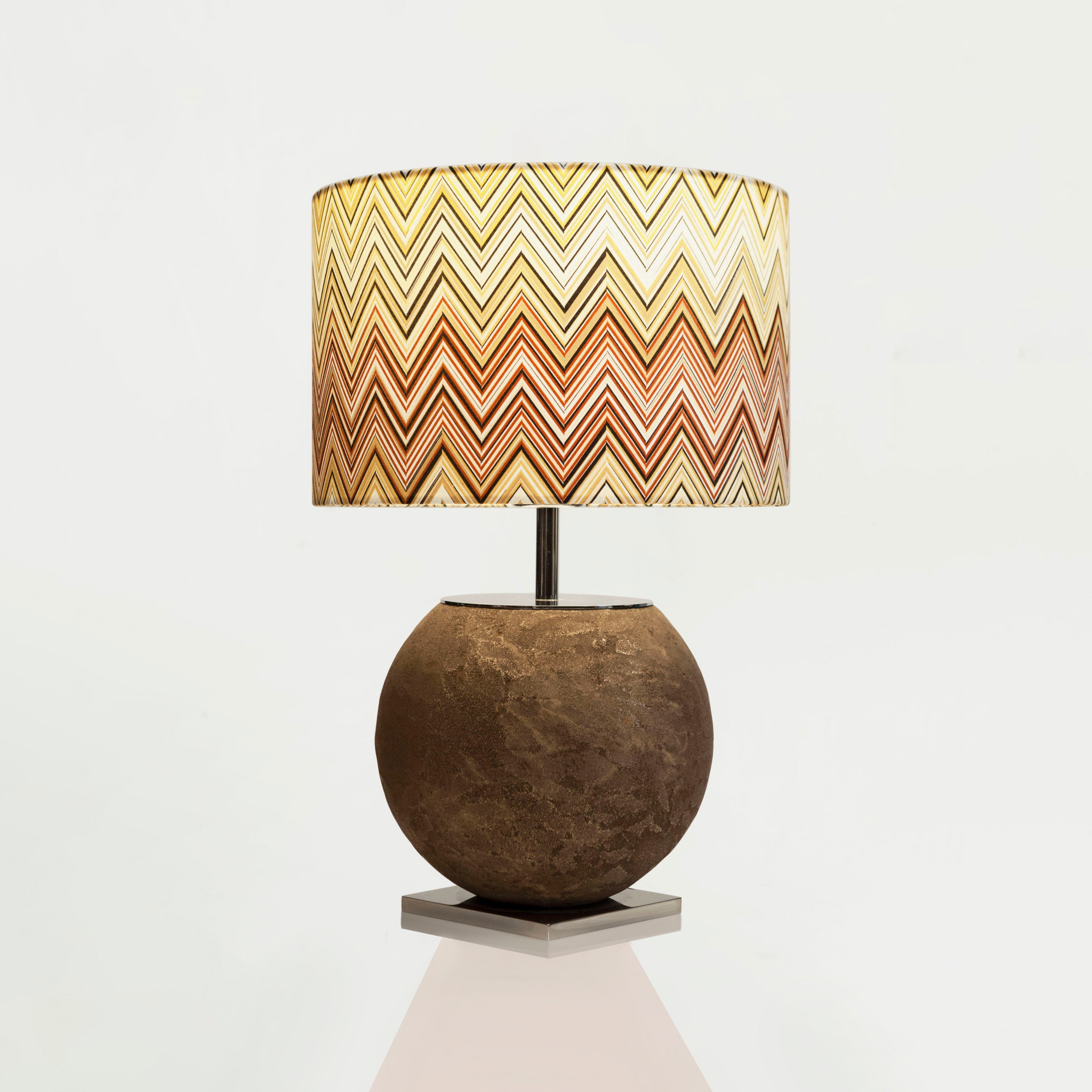 Vertoon produk Table Lamp WCM10 | The Sphere x Missoni van vervaardiger Craftvoll