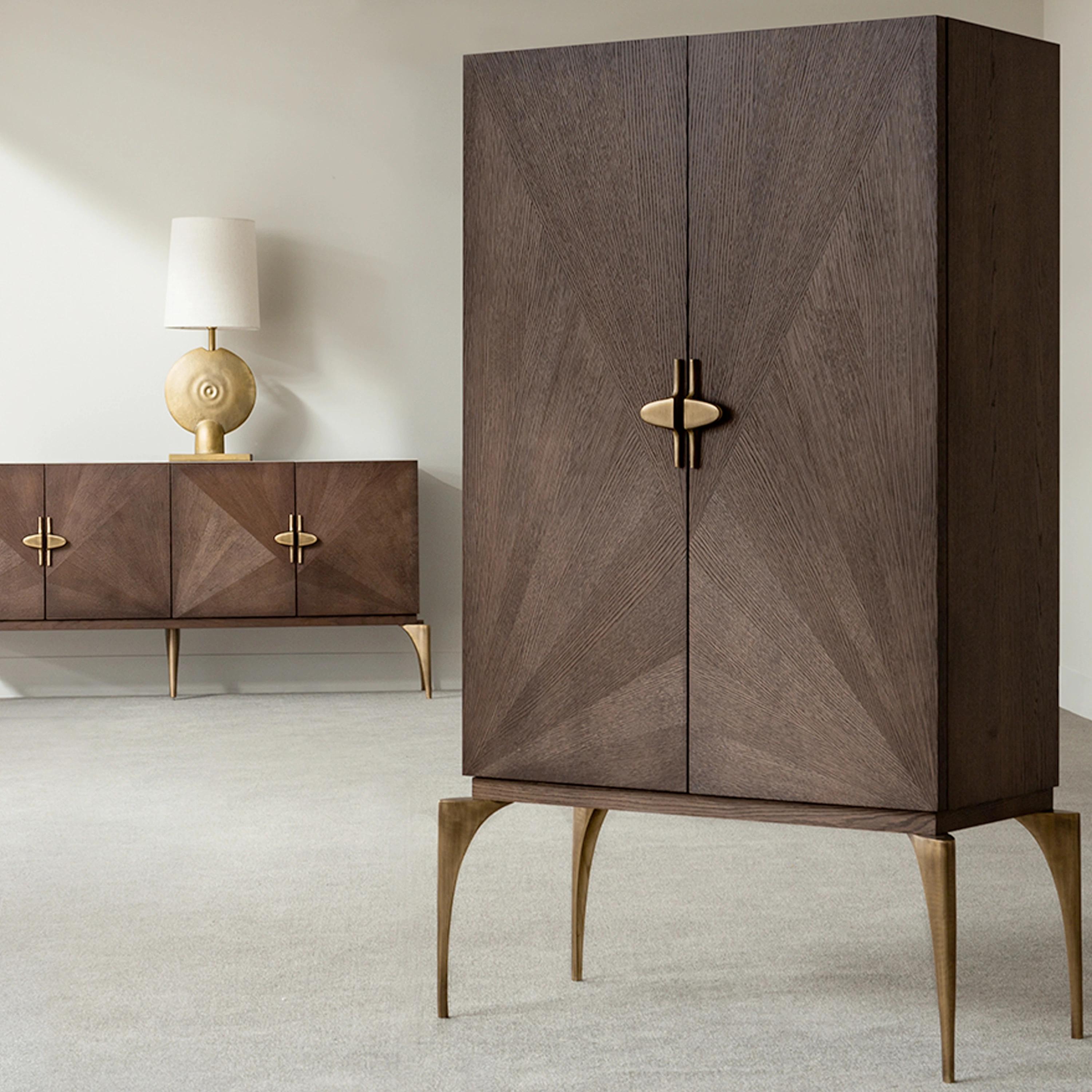 CABINETS & STORAGE