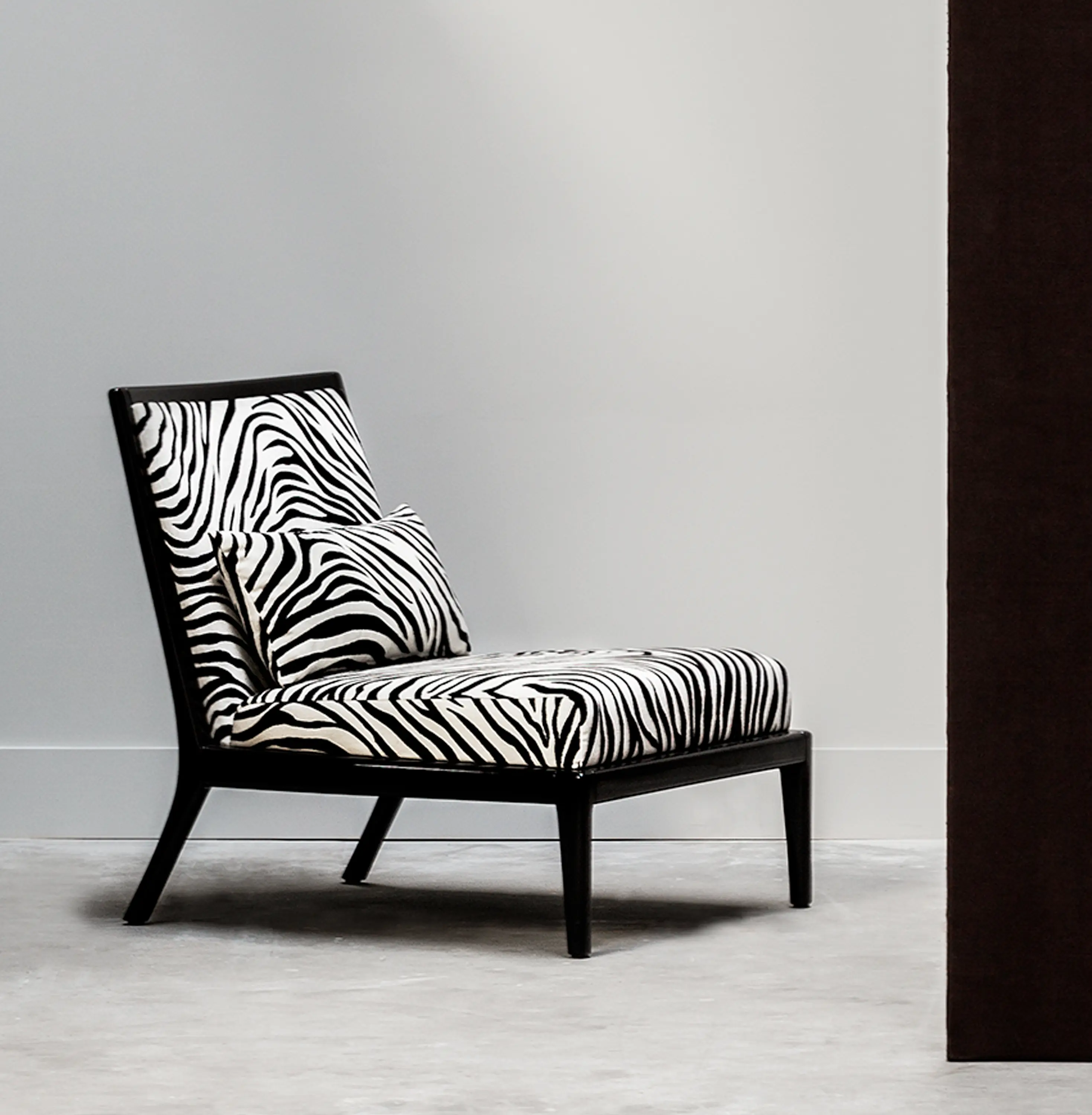 Hamilton Conte - Arture | Amrchair