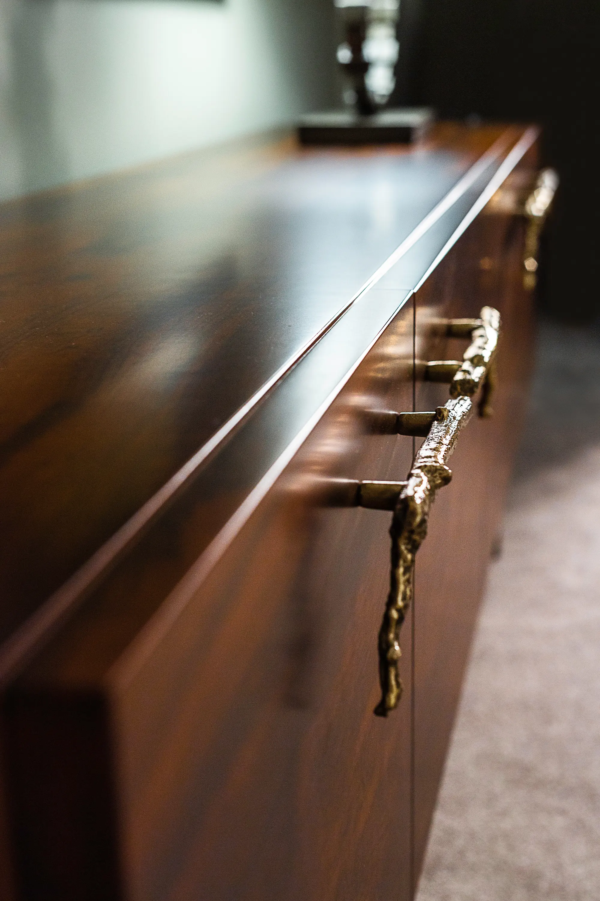Hamilton Conte - Brasilio | Sideboard
