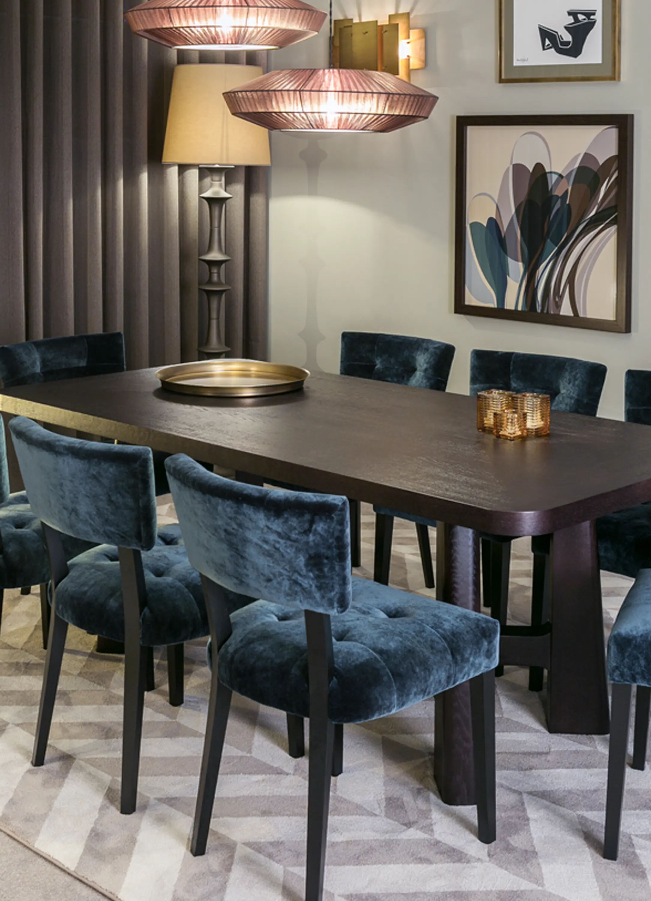 Hamilton Conte - Rafaela | Round DiningTable