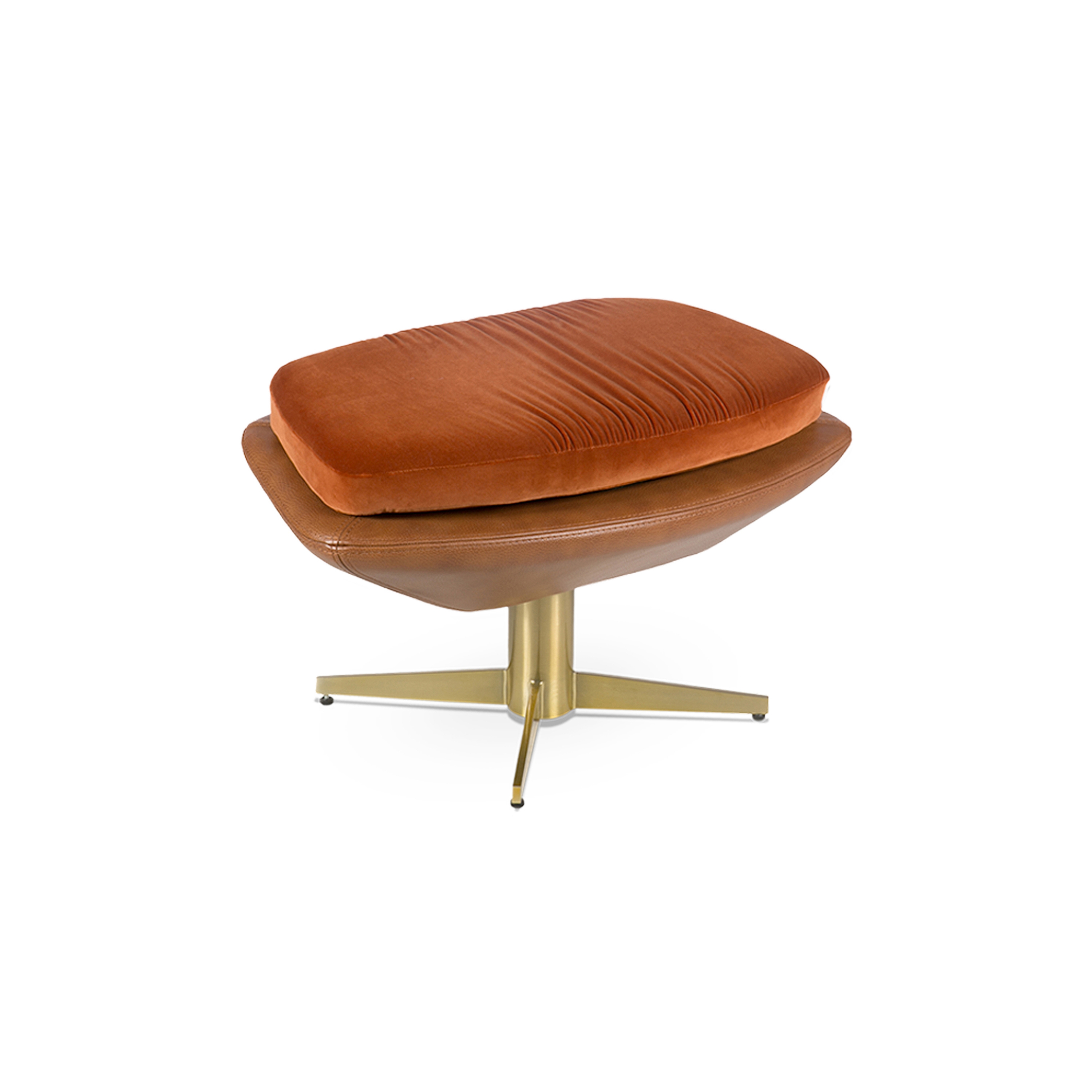 Produkt Blas | Brass Effect Base Ottoman des Herstellers Hamilton Conte anzeigen