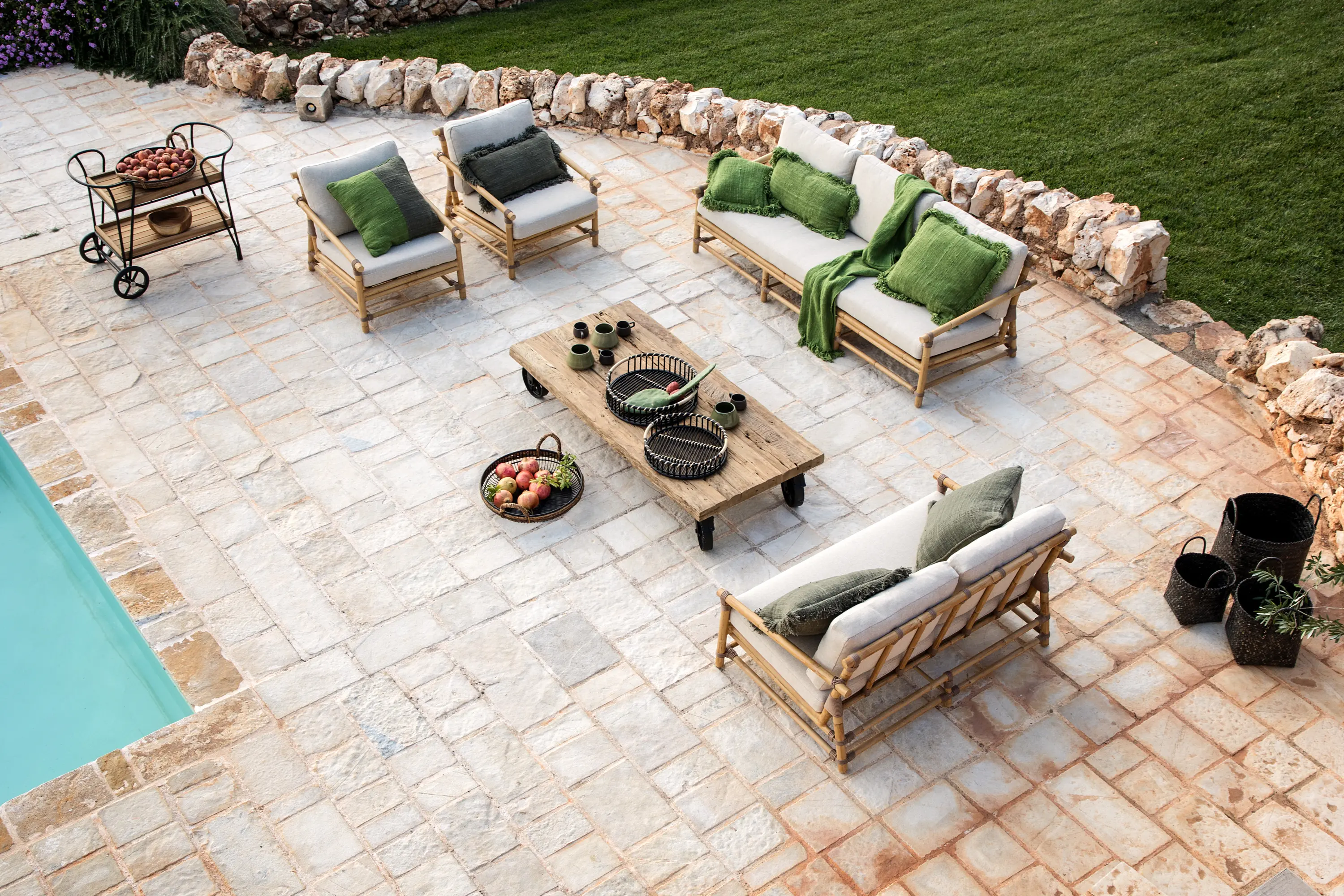 cbdesign - Florence Sofa 2 Seater No Arm