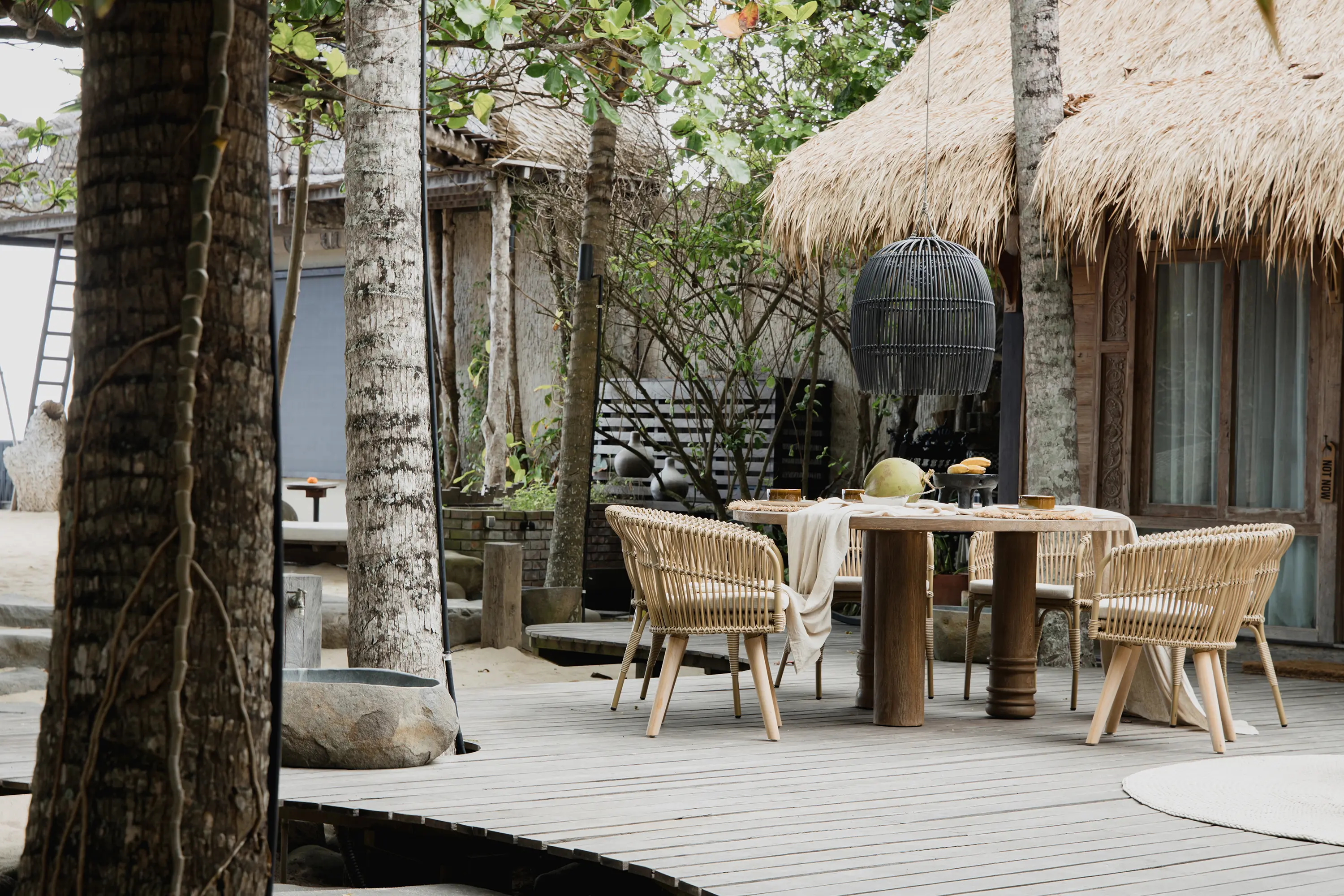 cbdesign - Entasi Round Table