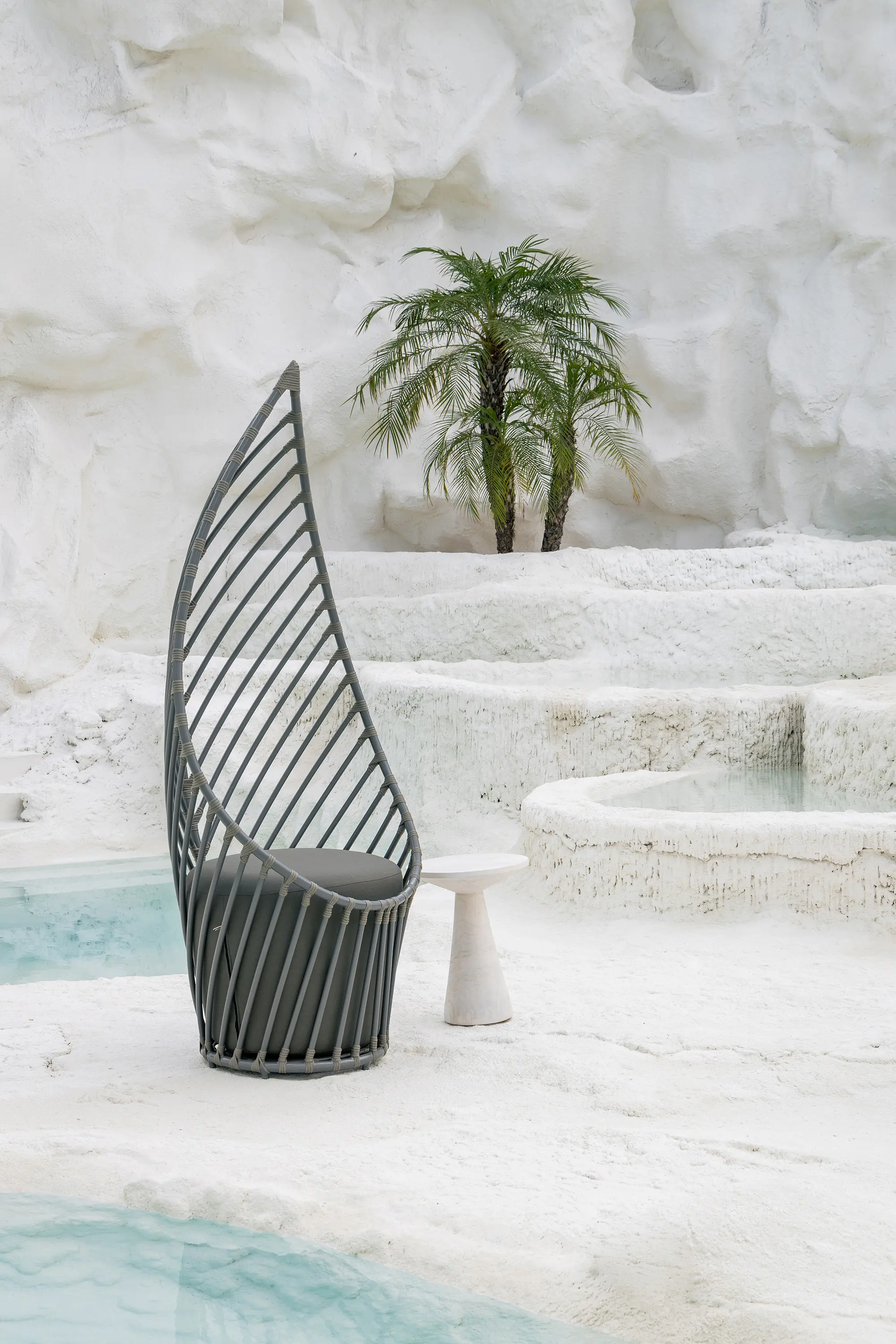 cbdesign - Illiria Side Table