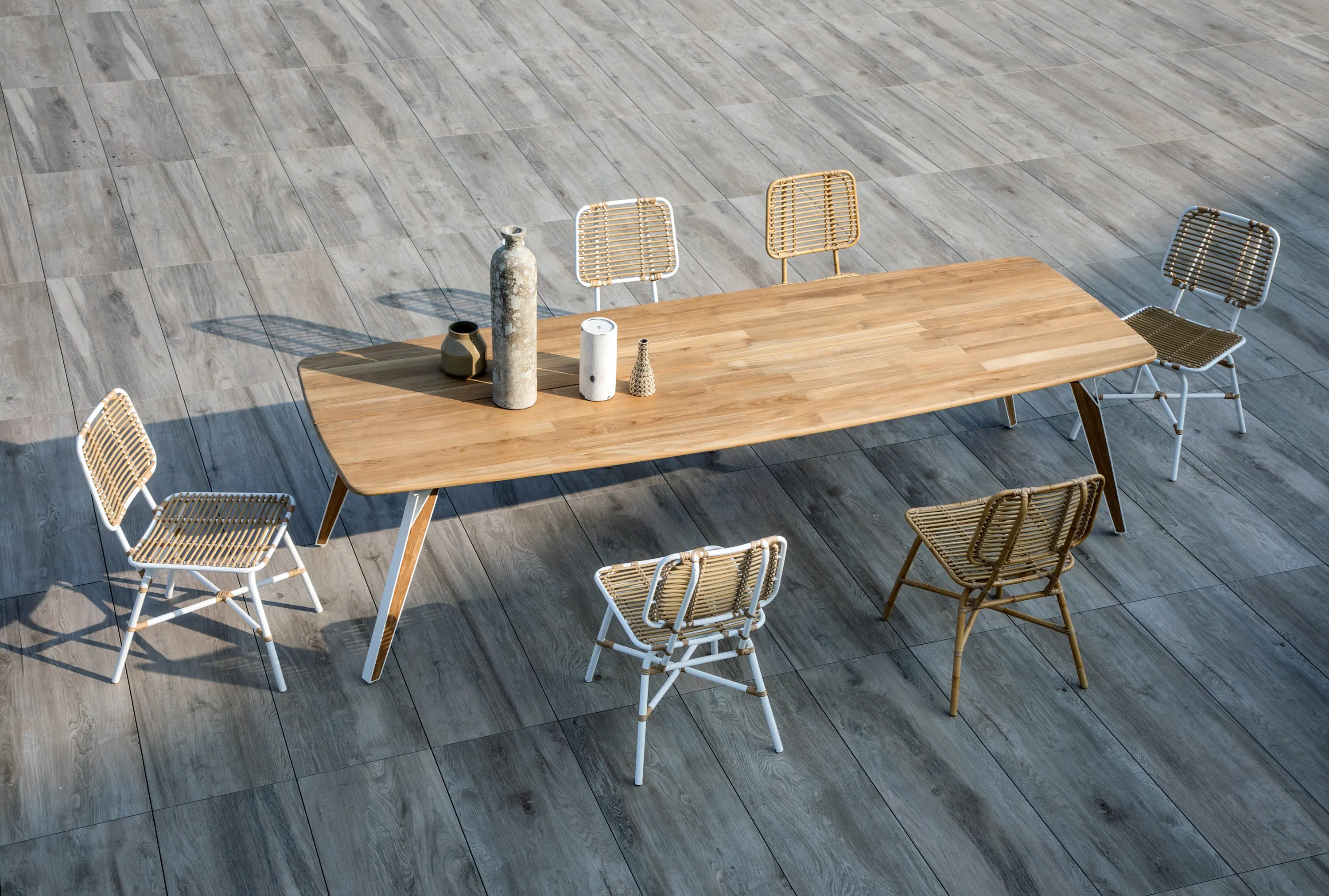 cbdesign - Palinuro Table