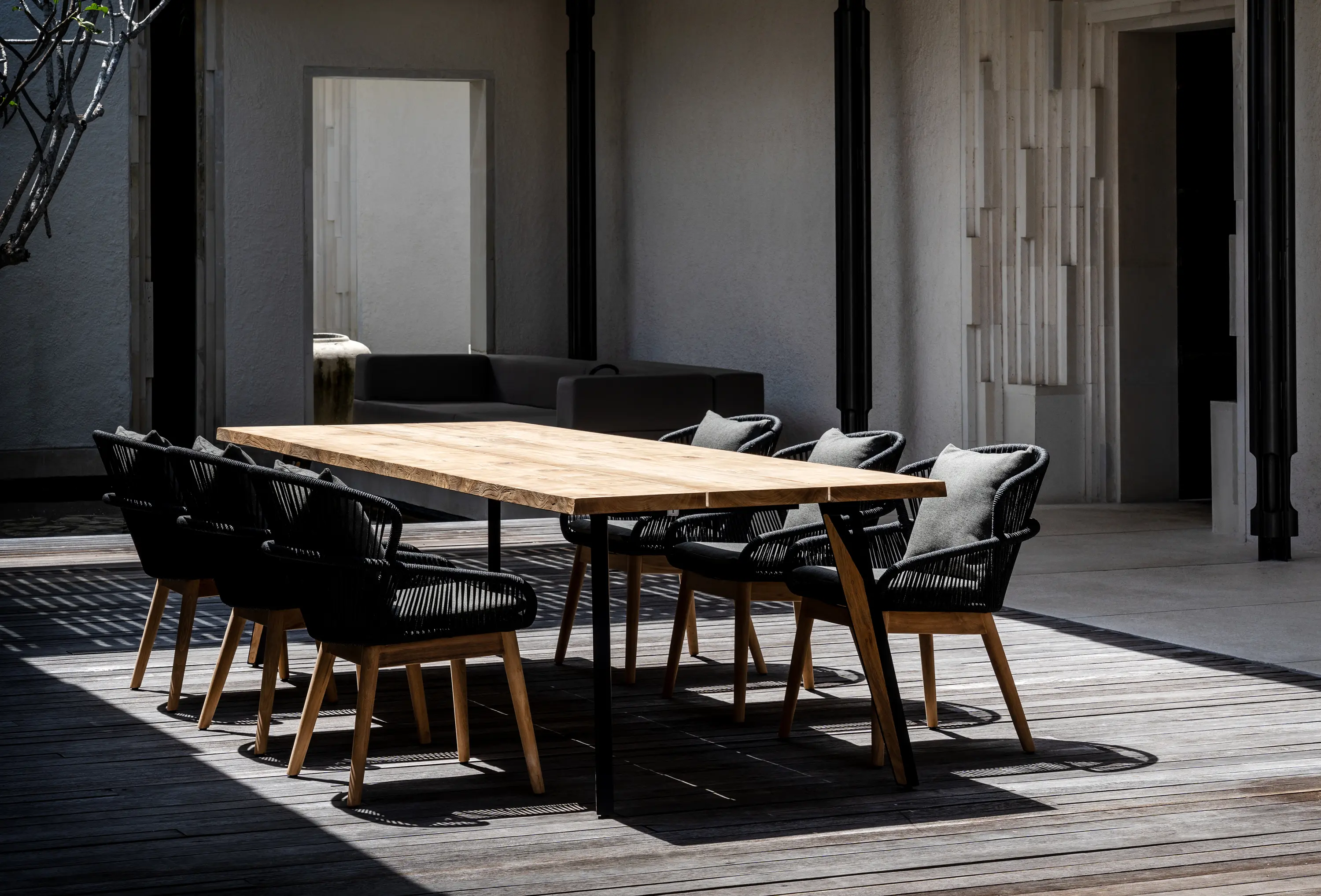 cbdesign - Praiano Table