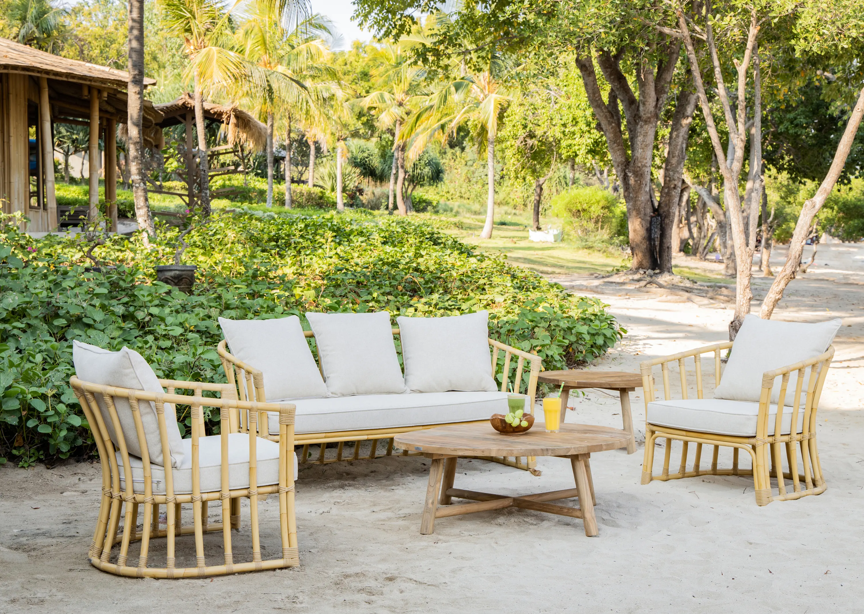 cbdesign - Poltrona Cane-Be