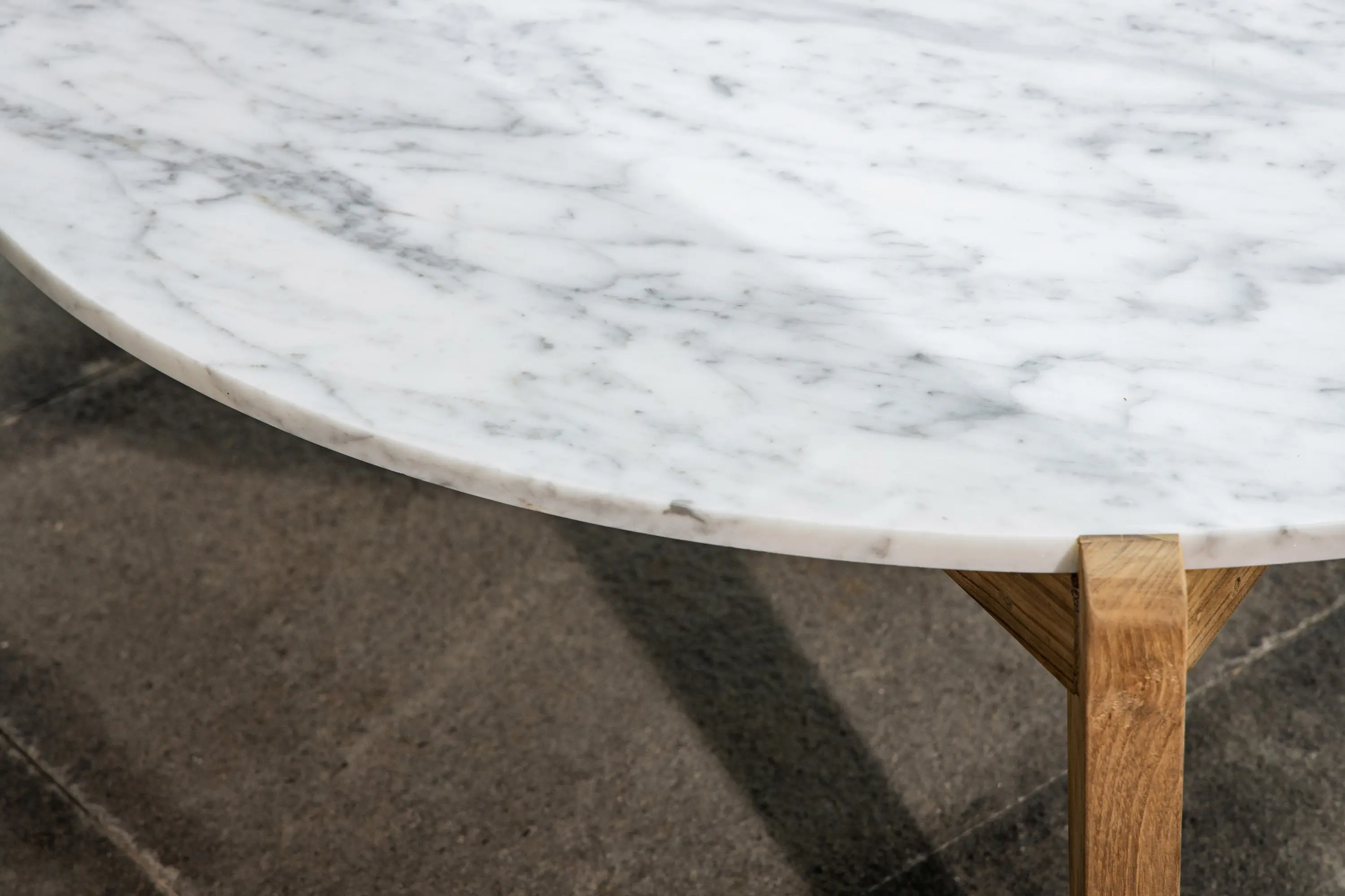 cbdesign - Heron Coffee Table 110