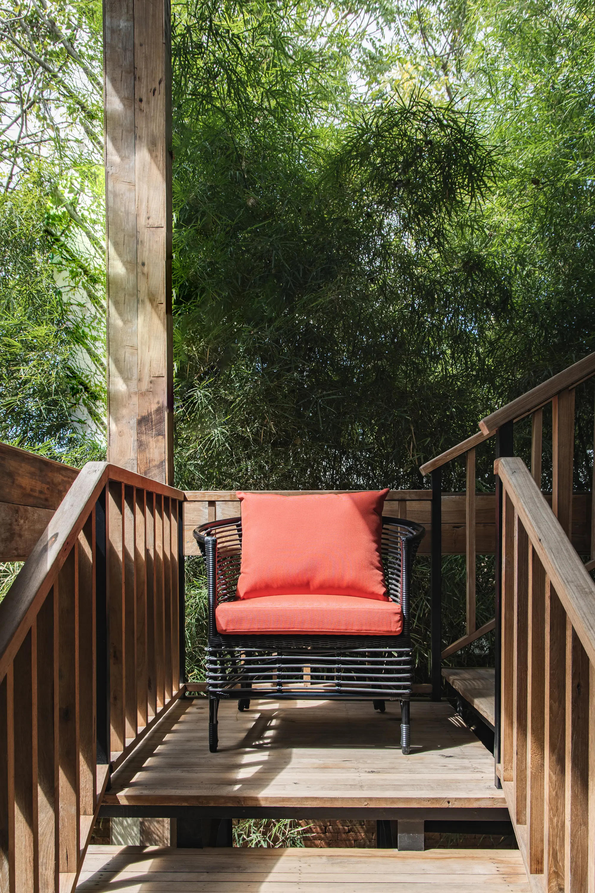 cbdesign - Lilia Lounge Chair