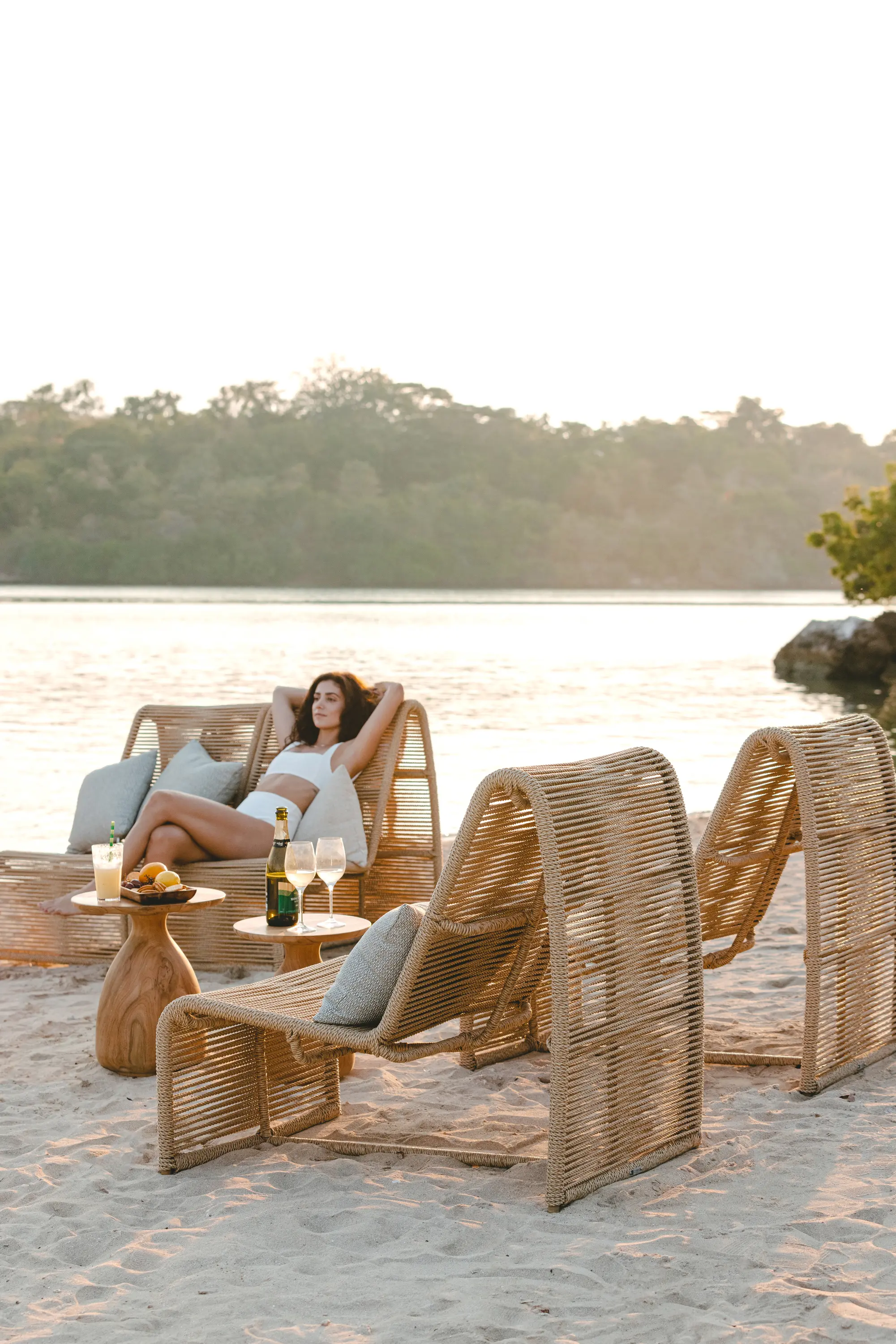 cbdesign - Linea Sofa 2 Seater