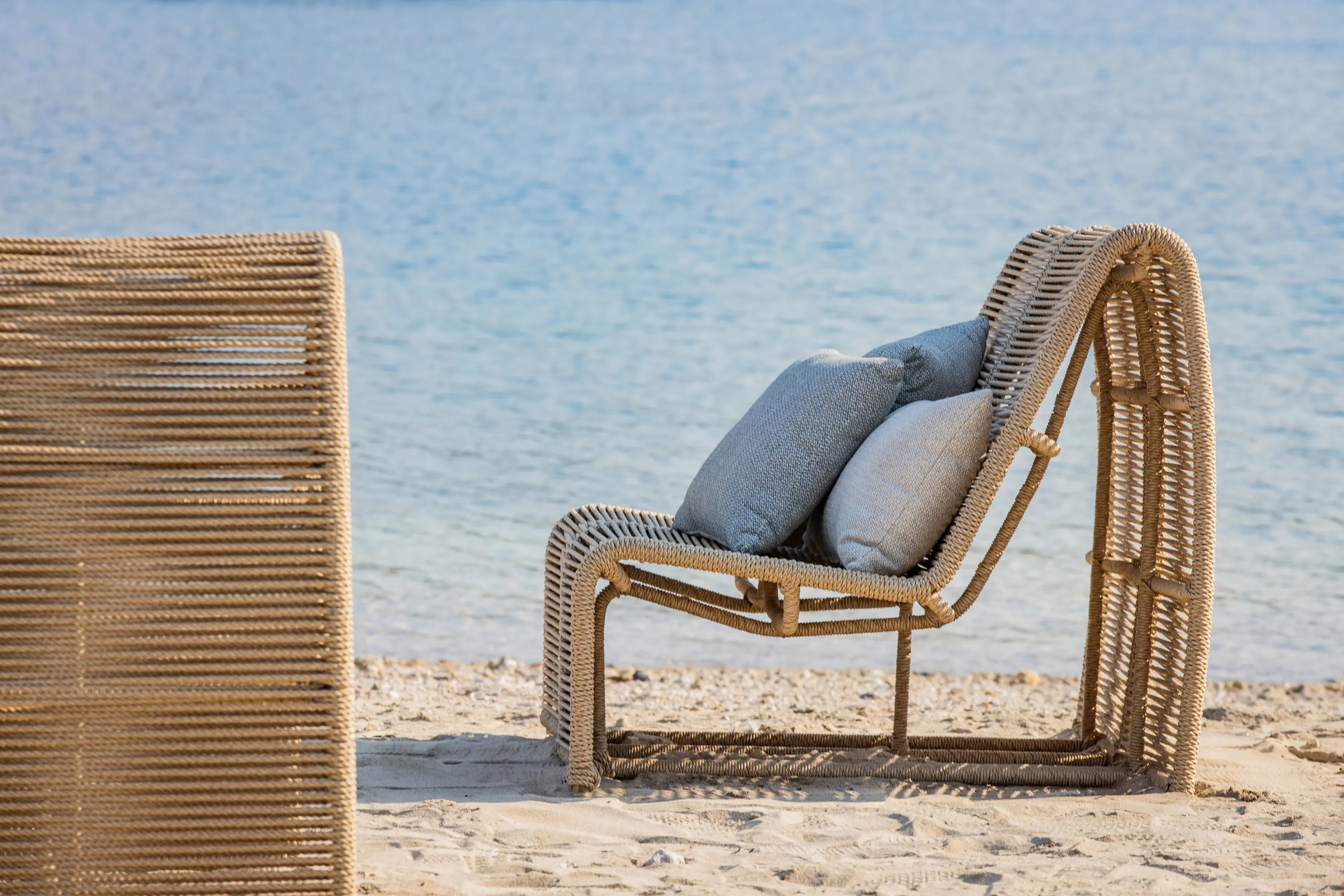 cbdesign - Linea Sofa 2 Seater