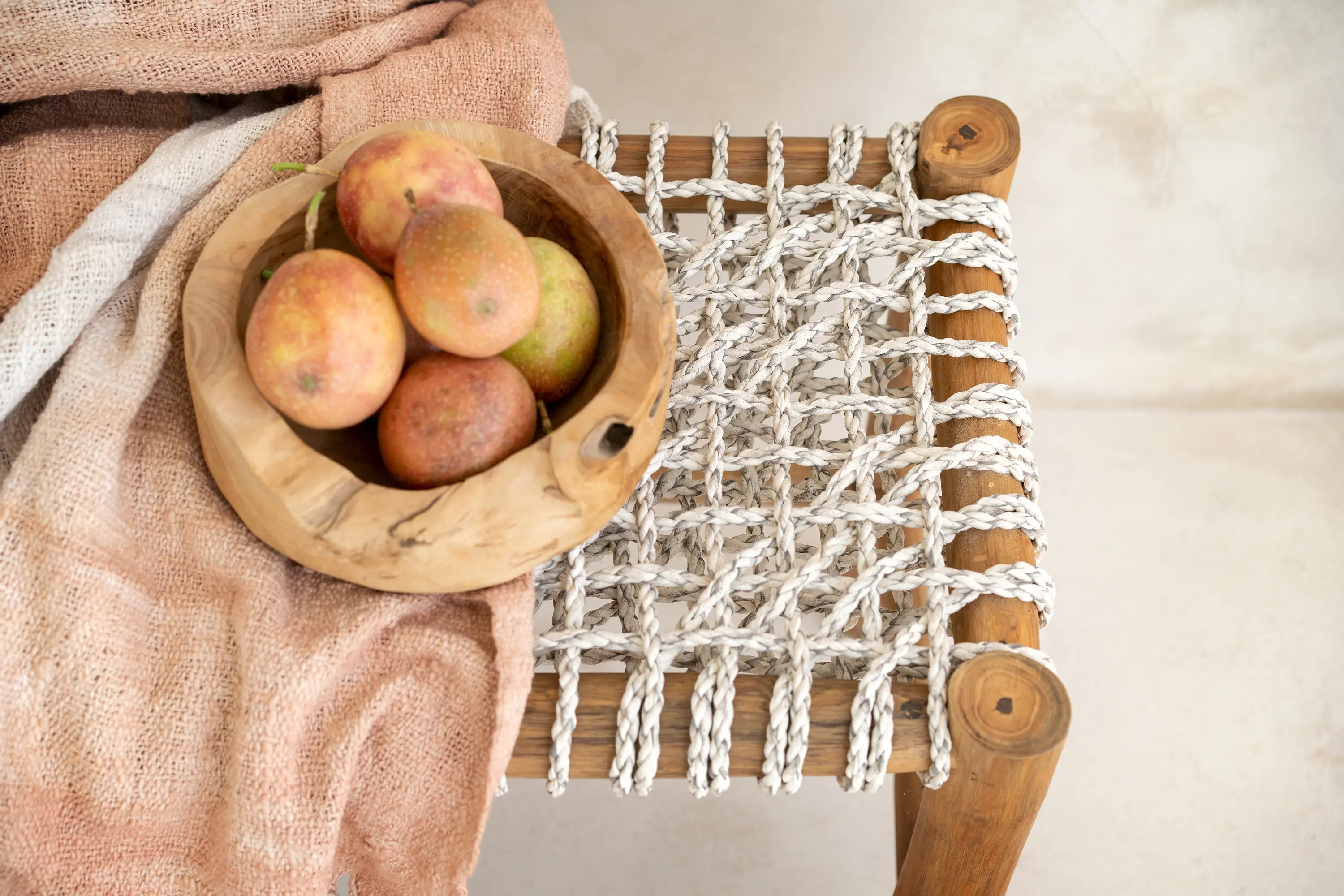 cbdesign - Theo Branch Bench