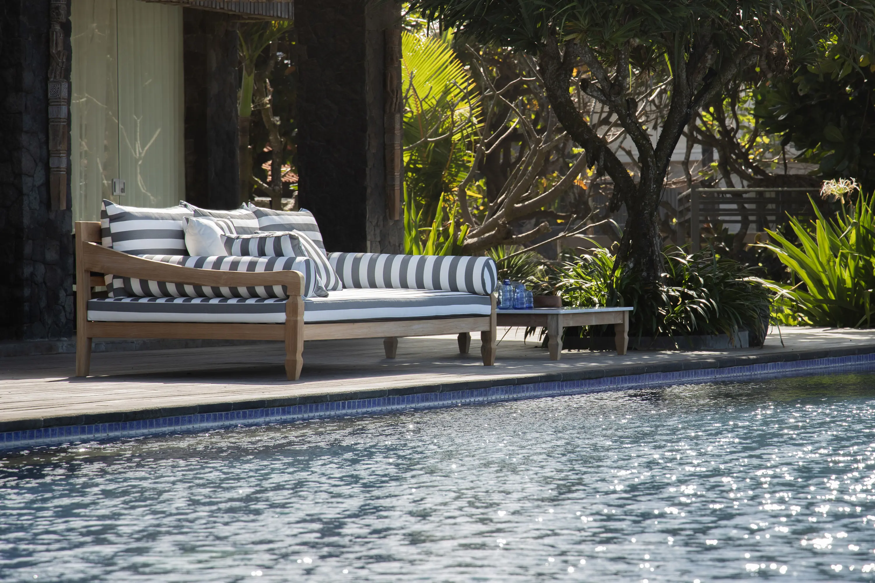 cbdesign - Zagora Lounge Chair