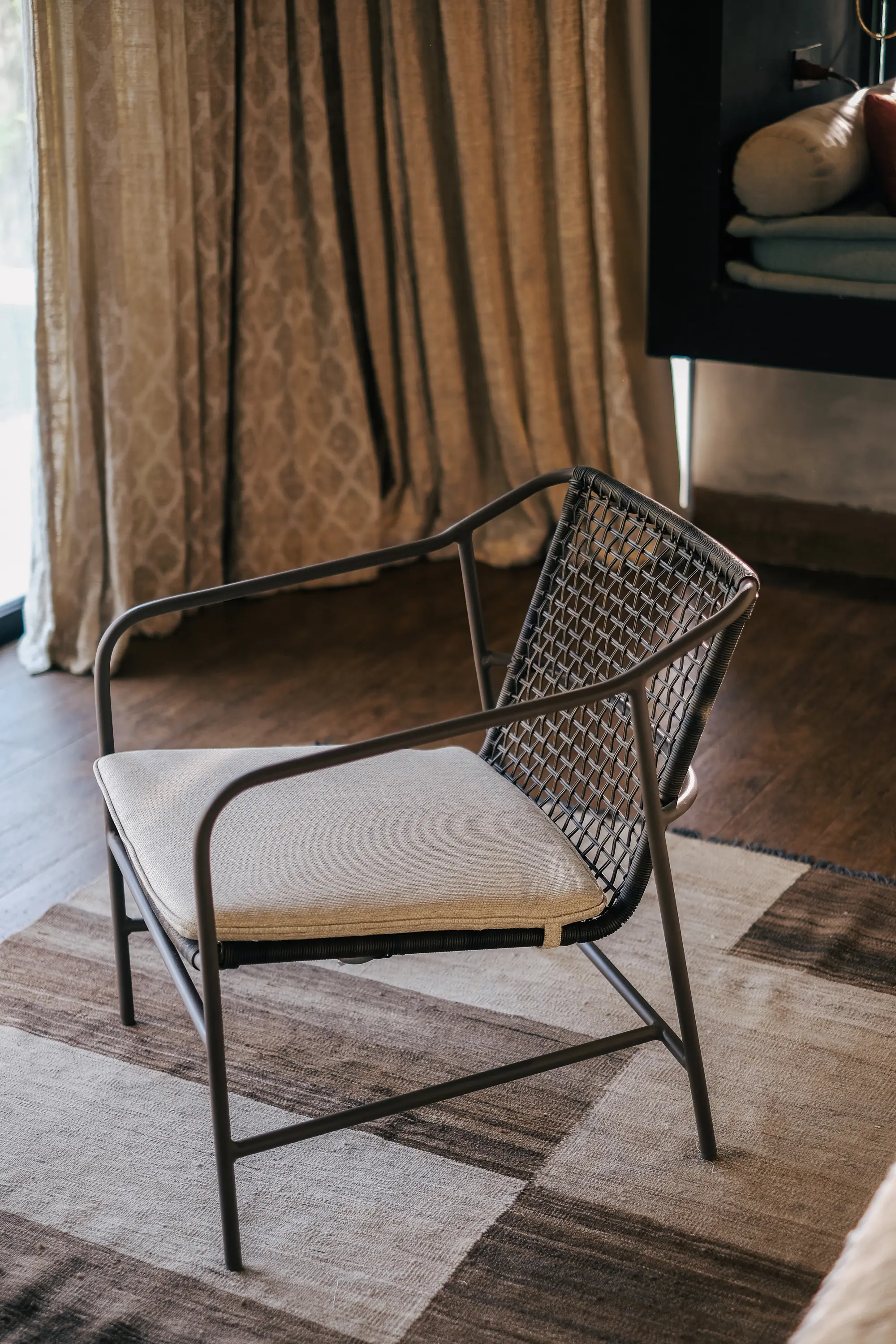 cbdesign - Breeze Armchair