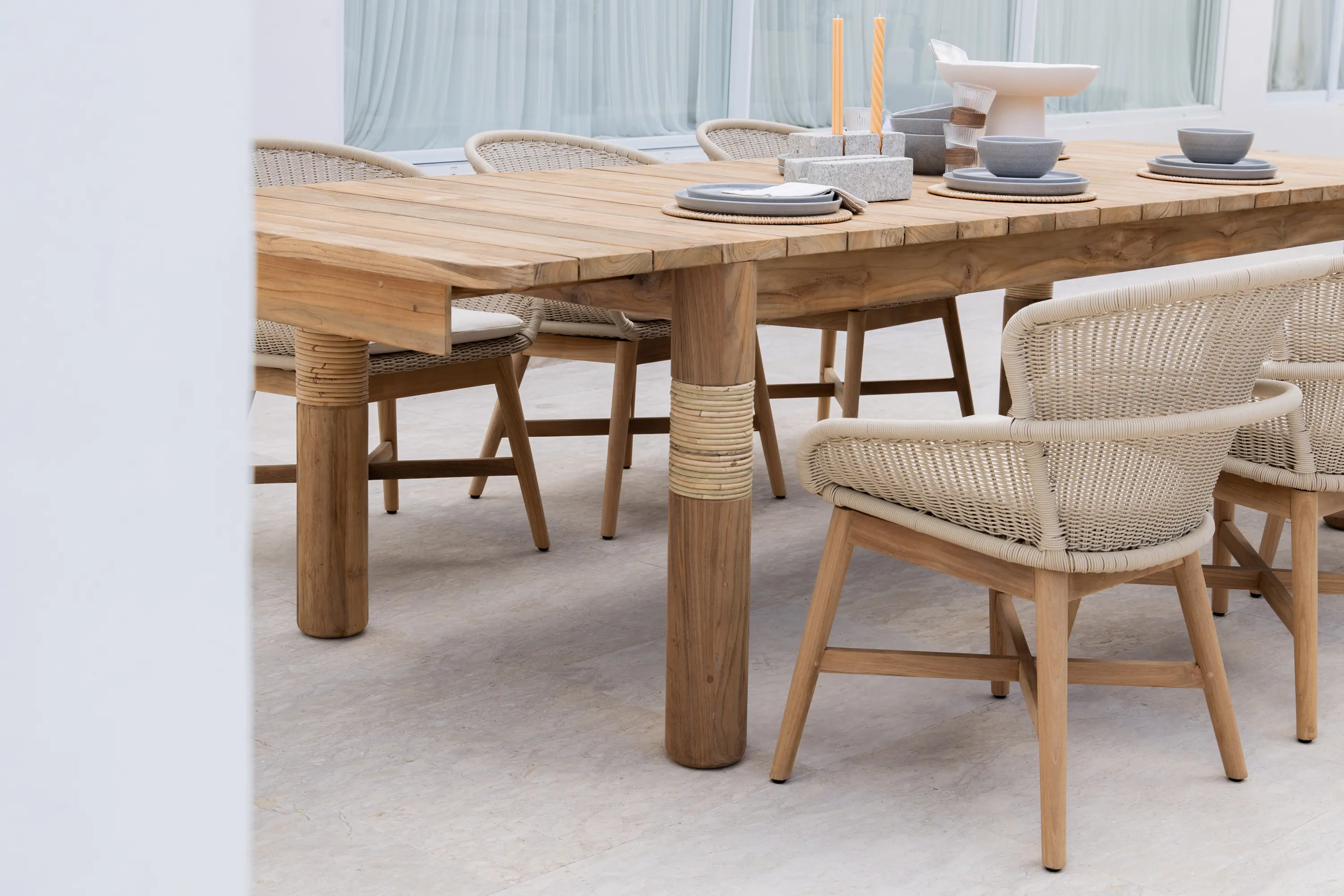 cbdesign - Hercules Dining Table