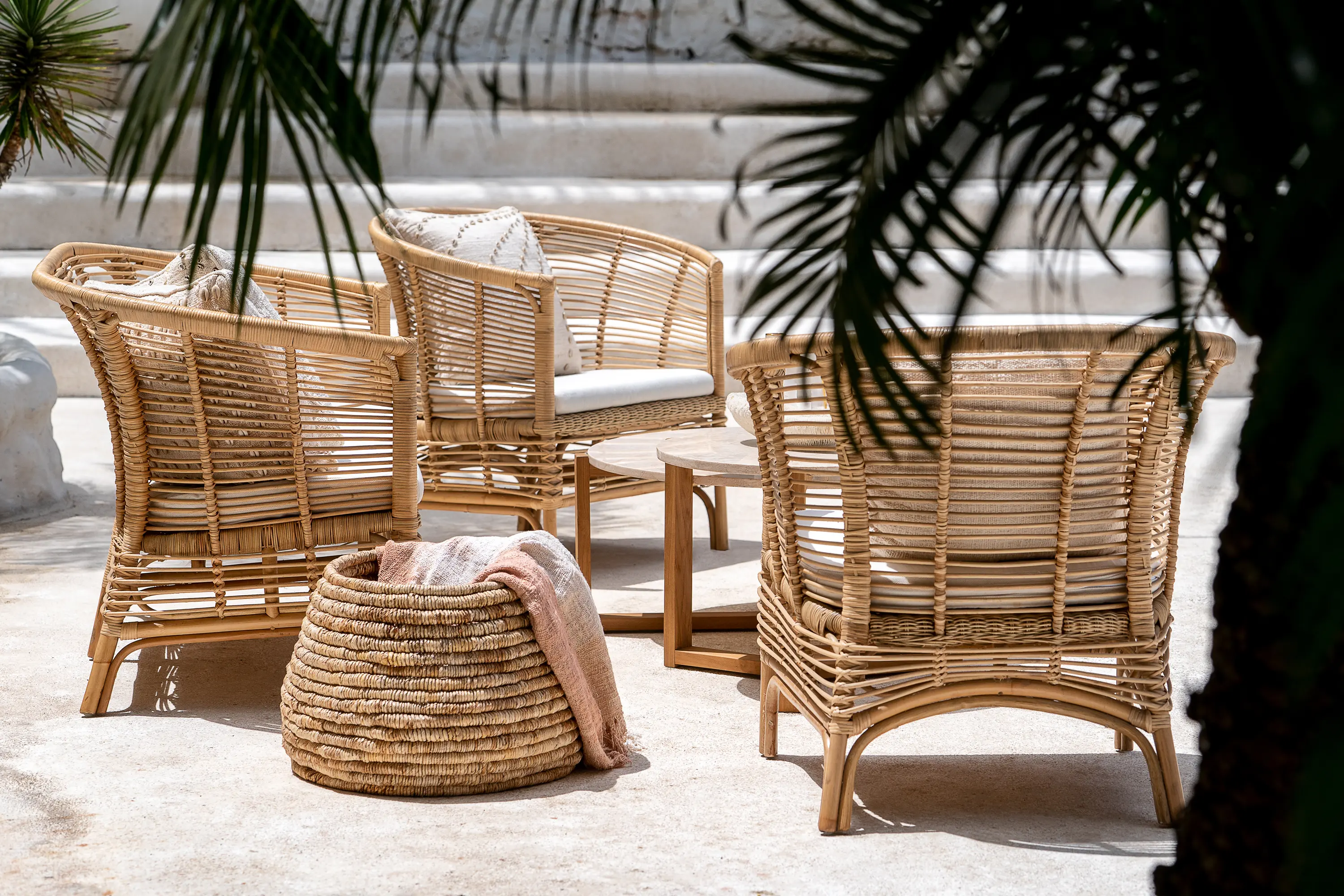 cbdesign - Lilia Sofa