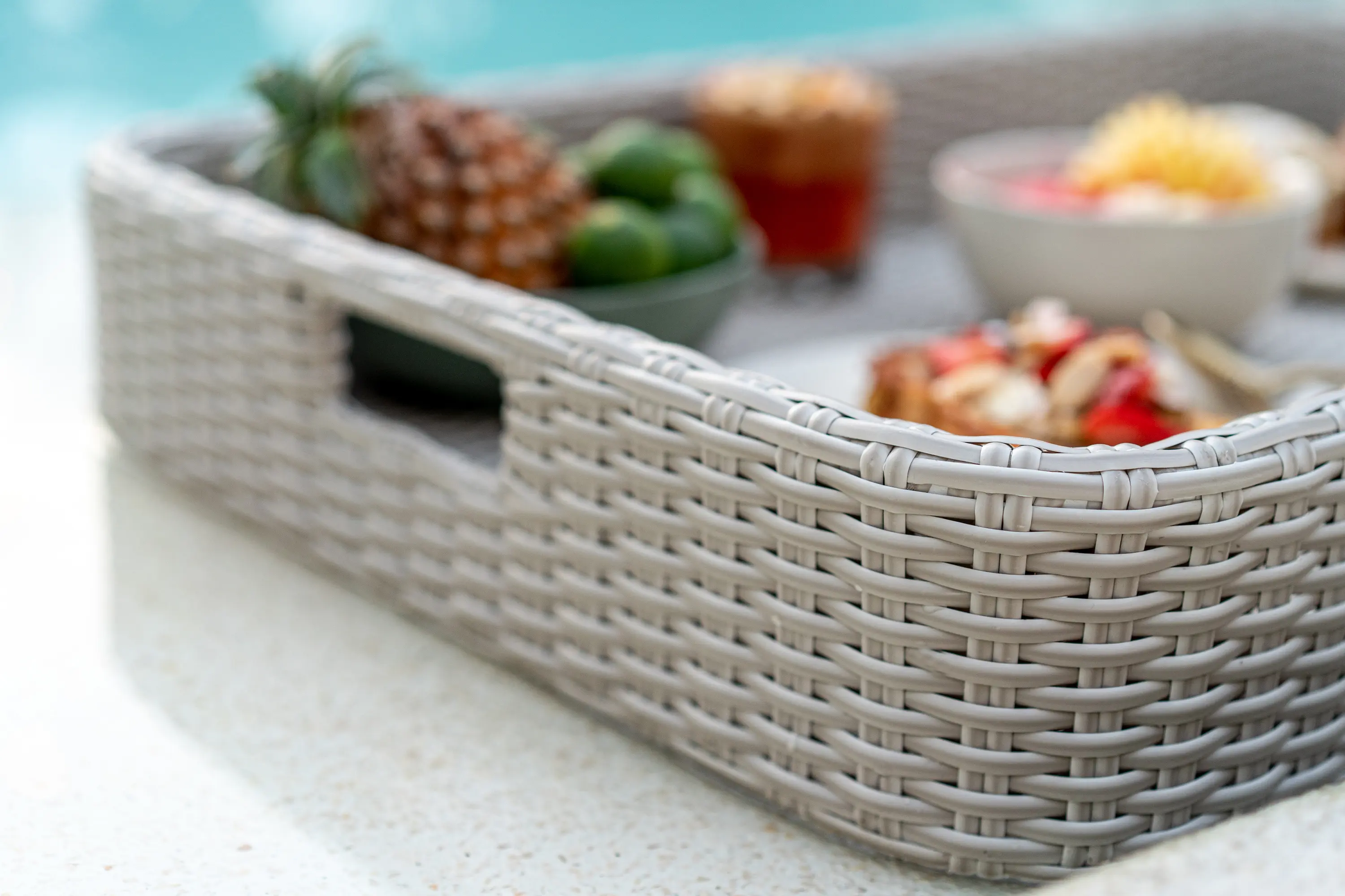 cbdesign - Renato Rectangular Floating Tray II
