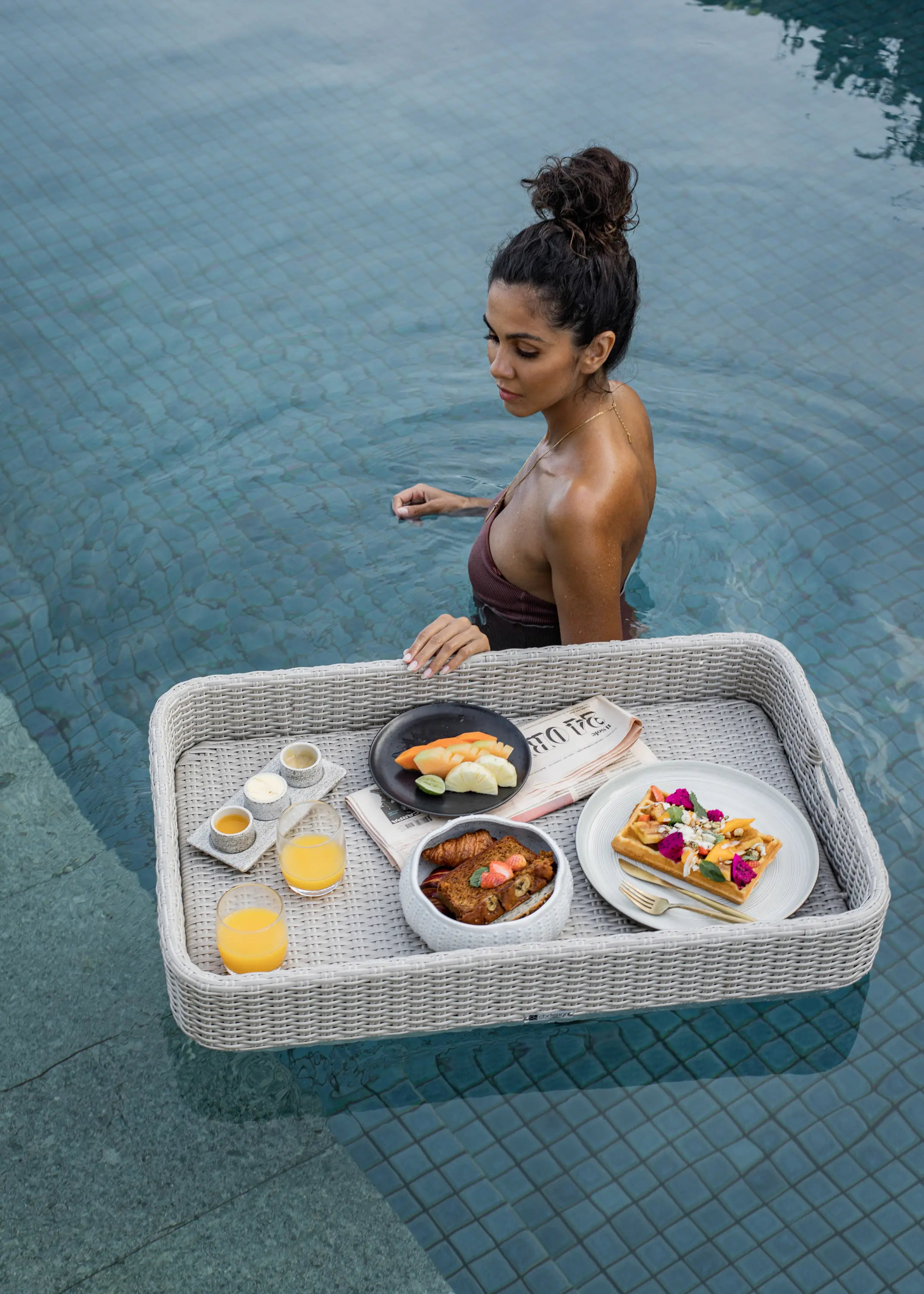 cbdesign - Renato Rectangular Floating Tray II