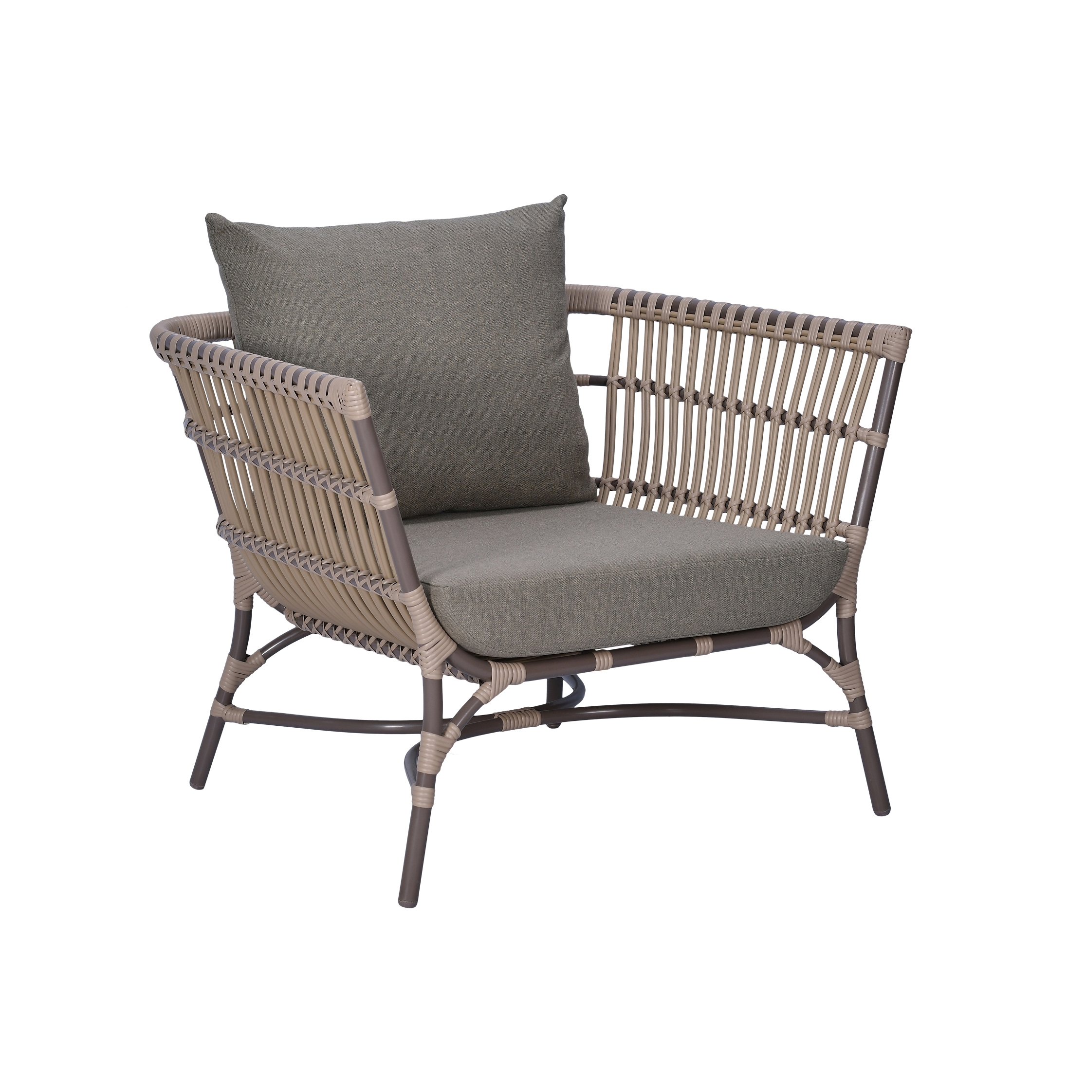 Display product Yoko Lounge Chair 2 Spoke from manufacturer cbdesign