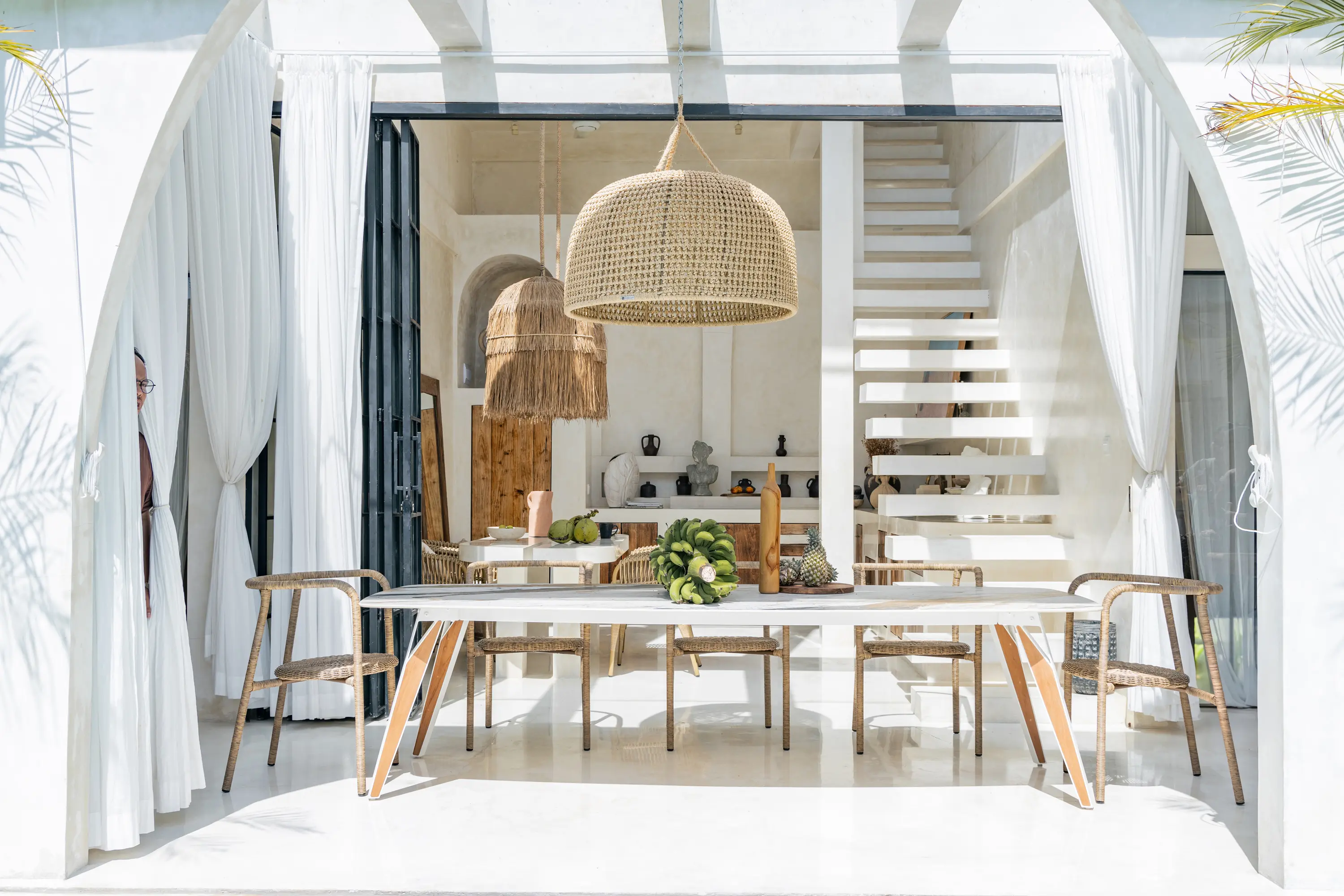 cbdesign - Palinuro Table